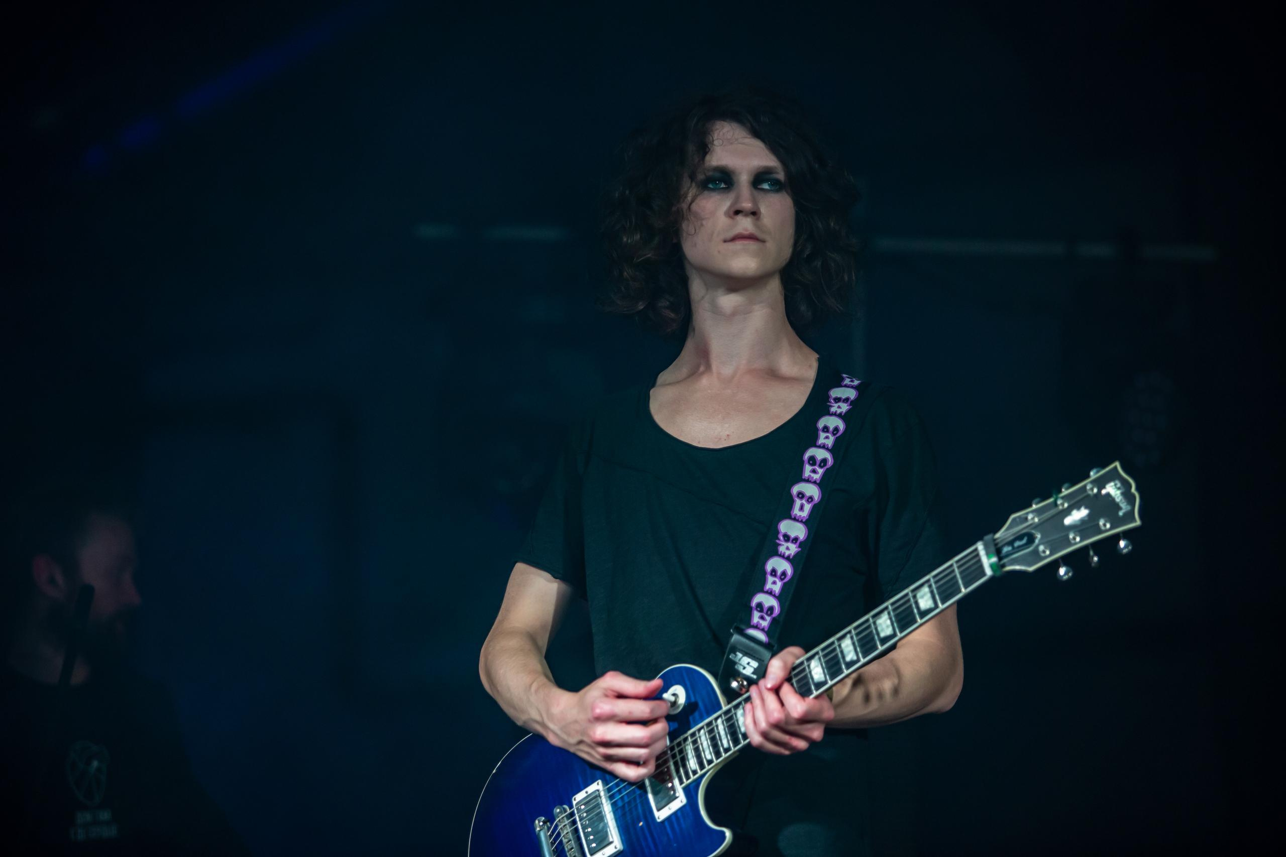 ПЛОЩАДЬ ВОССТАНИЯ (ЖИВОЙ). Фотограф Сонкина Татьяна