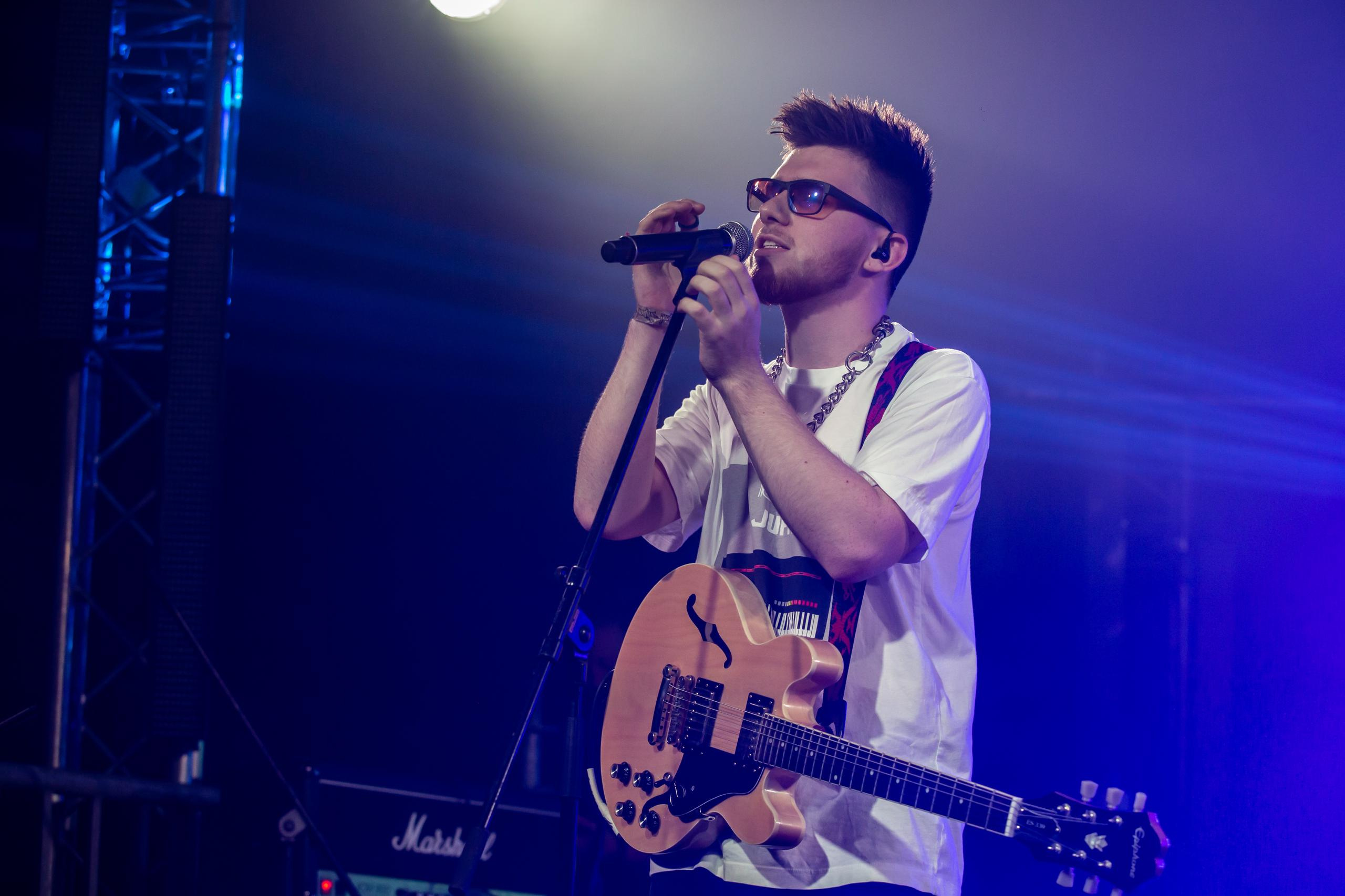 ХМЫРОВ (ЖИВОЙ). Photographer Sonkina Tatiana (Tanya Ash)