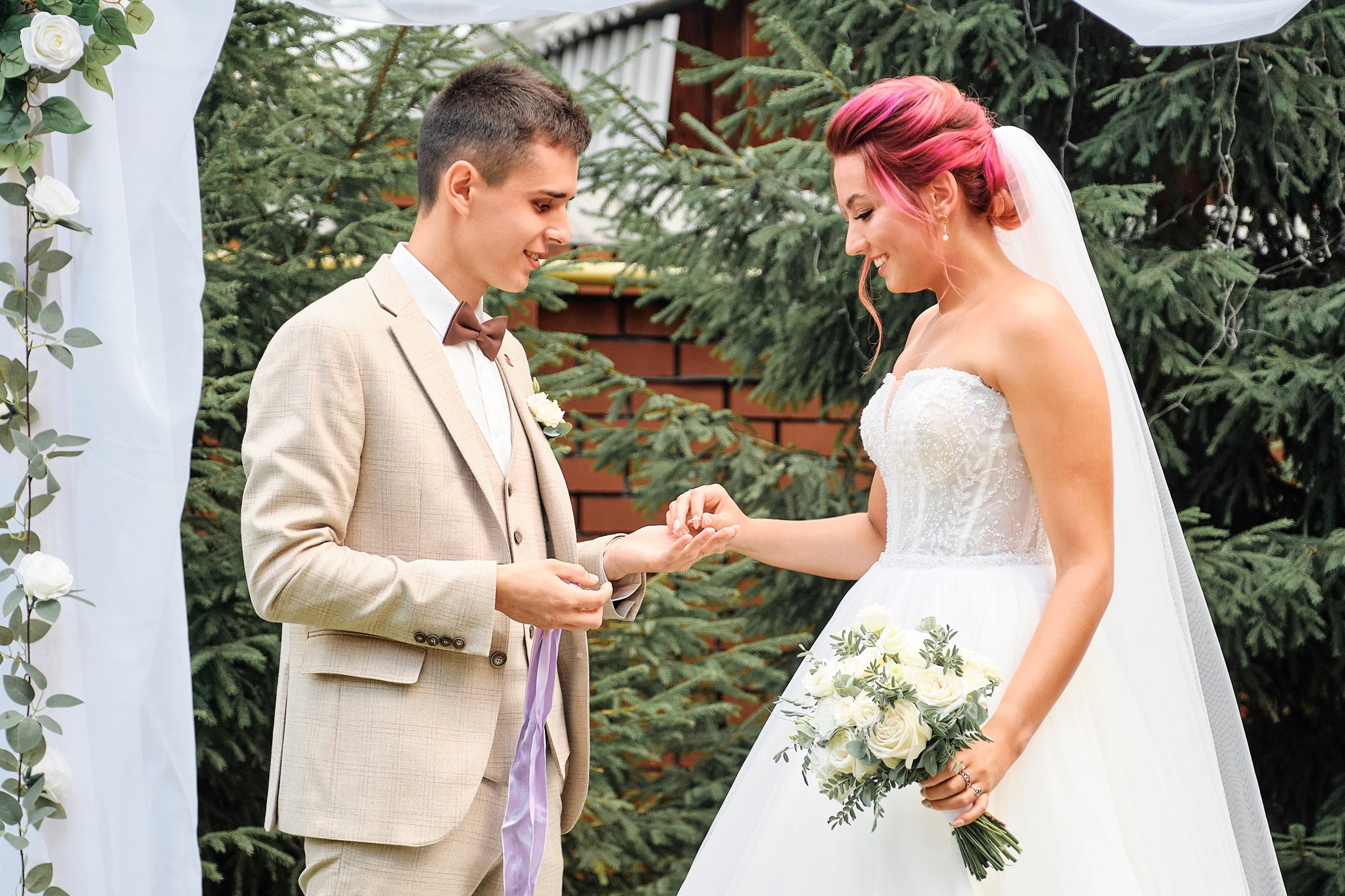 Дмитрий и Влада. Профессиональный фотограф в Екатеринбурге Юра Сахар