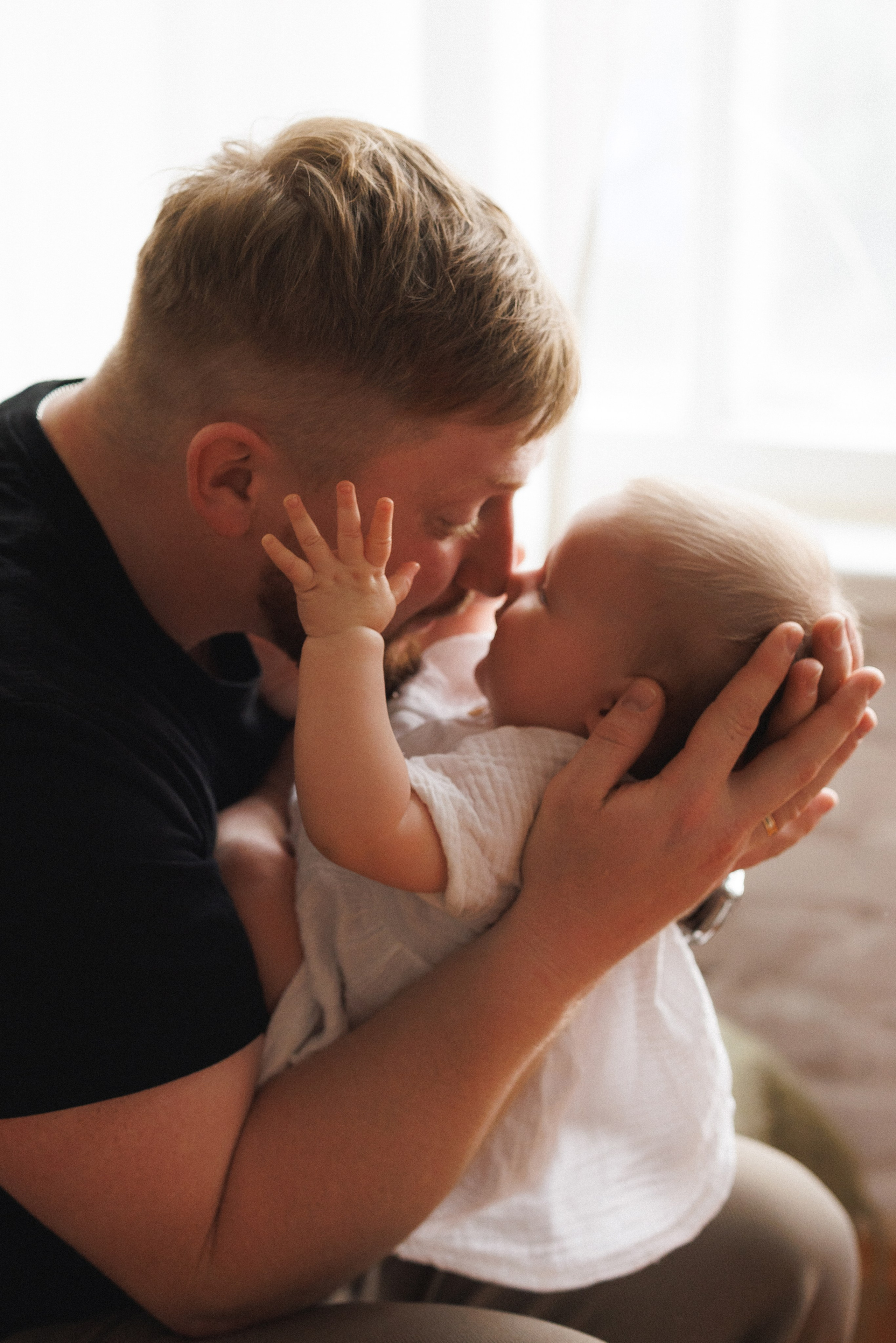 Семейная фотосессия в фотостудии г. Краснодар. Семейный и детский фотограф в Краснодаре Анна Трашкова