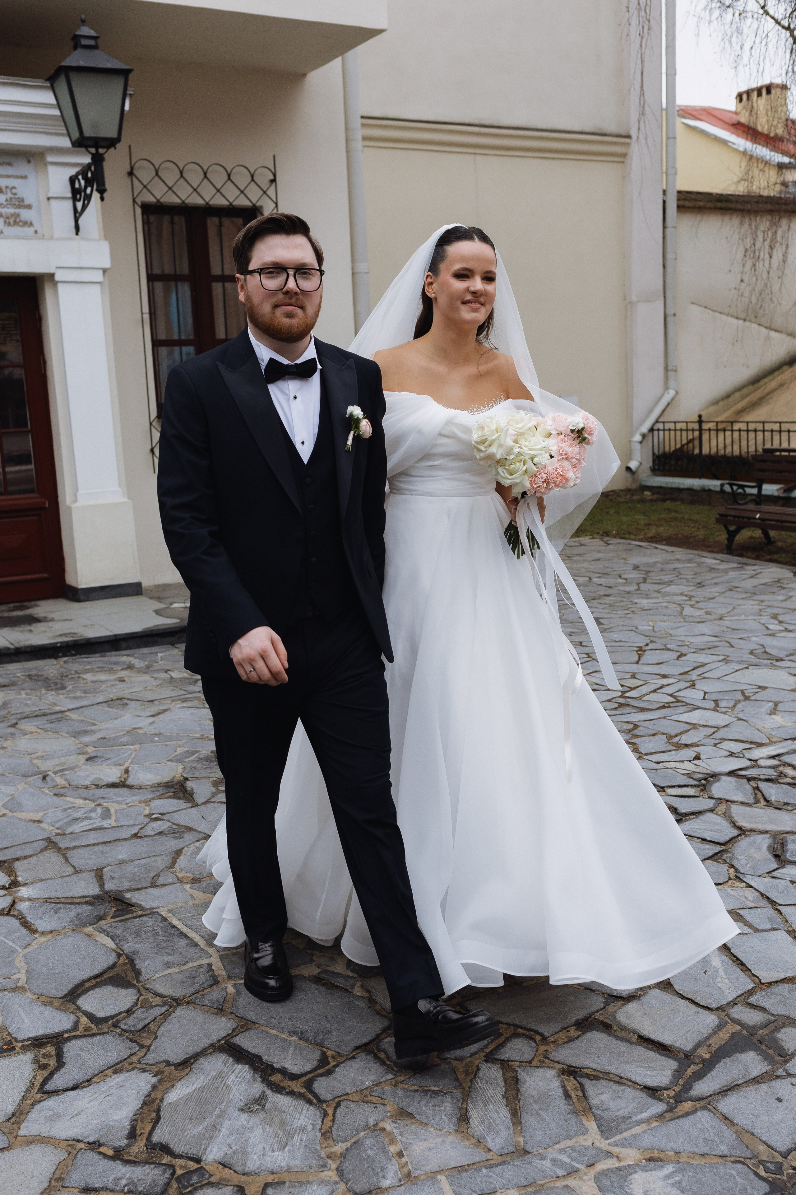 Свадебная фотосессия в Минске в итальянском ресторане La Scala