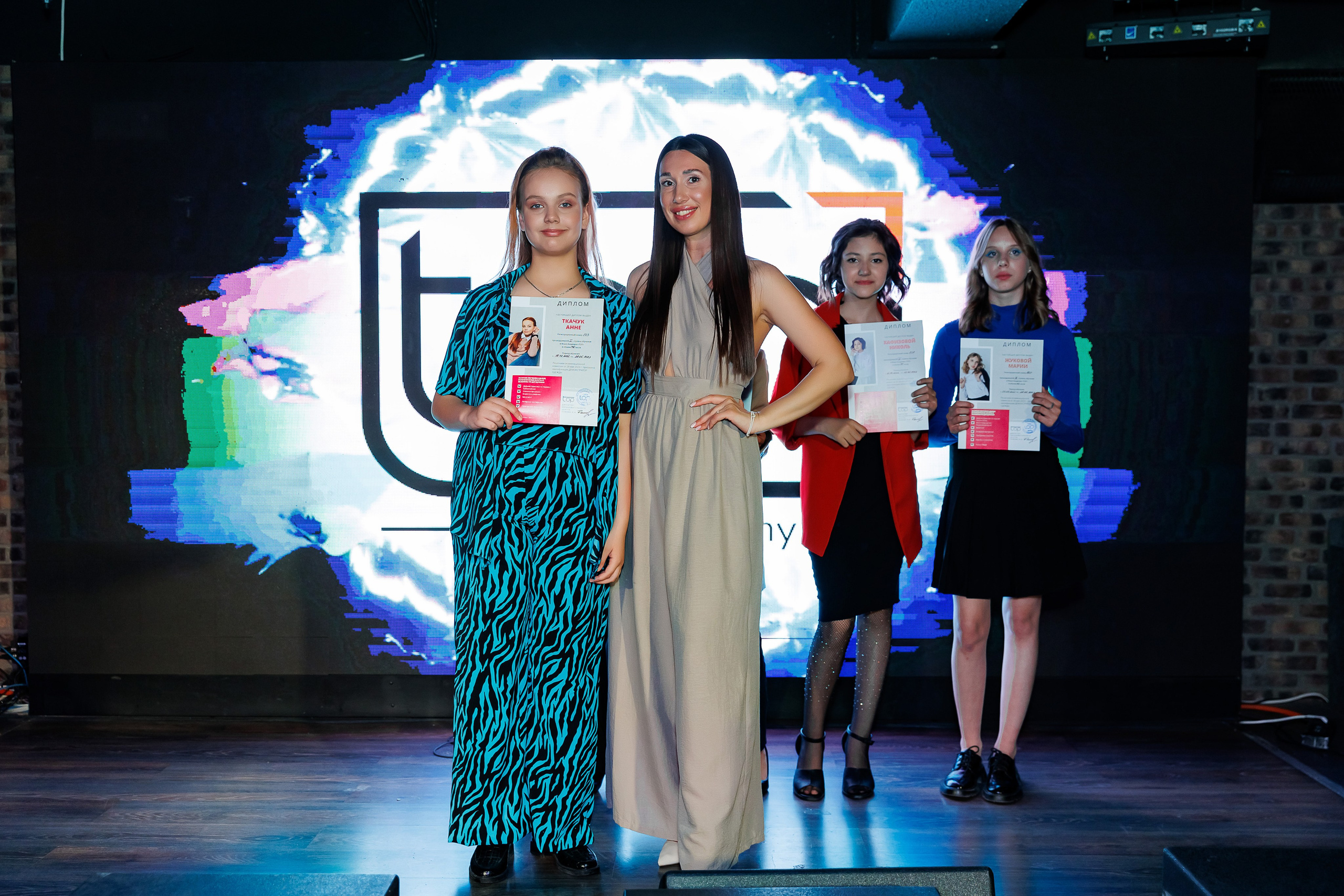 Выпускной модельной школы Top.nsk. Фотограф Новосибирск — Наталья Гресь