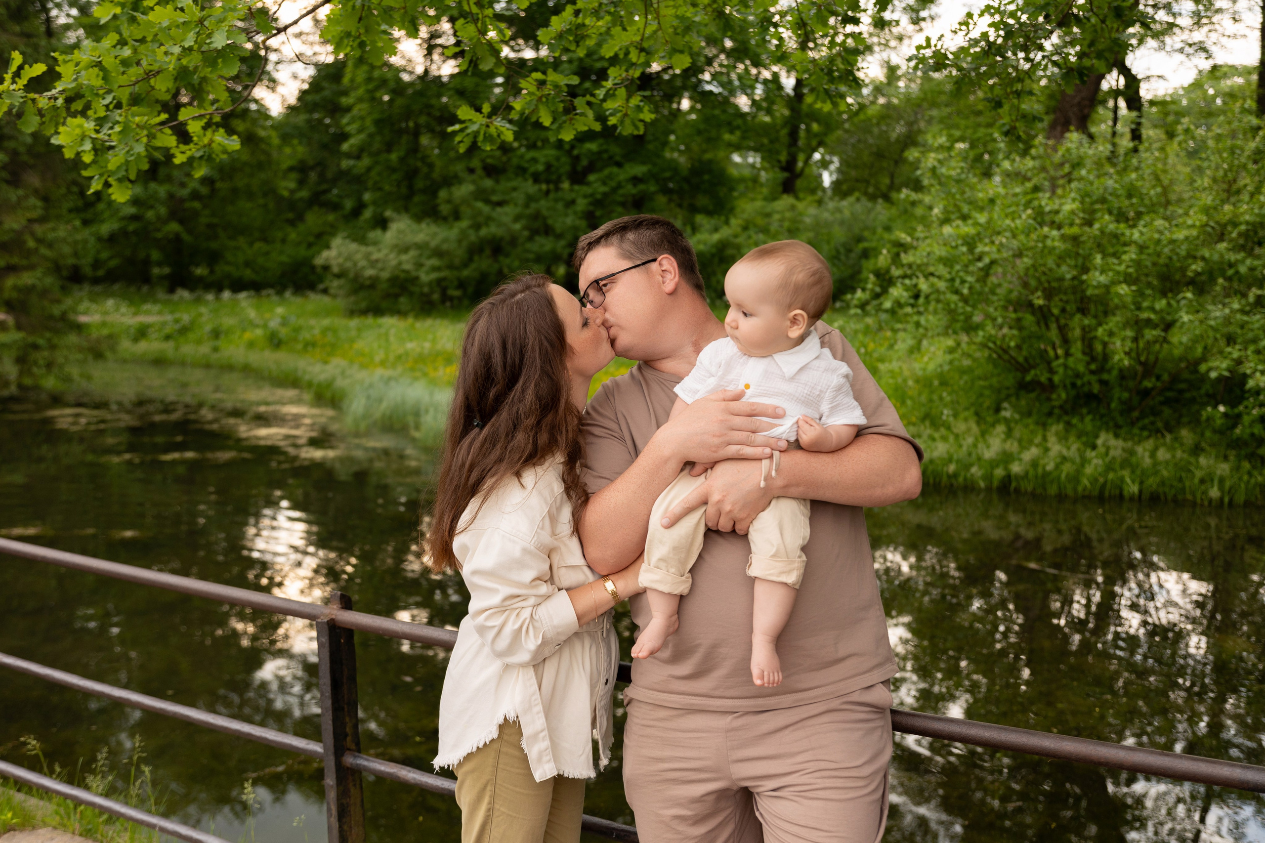 Семейная фотопрогулка в Пушкине. Семейный и свадебный фотограф в Санкт-Петербурге Татьяна Швыкова