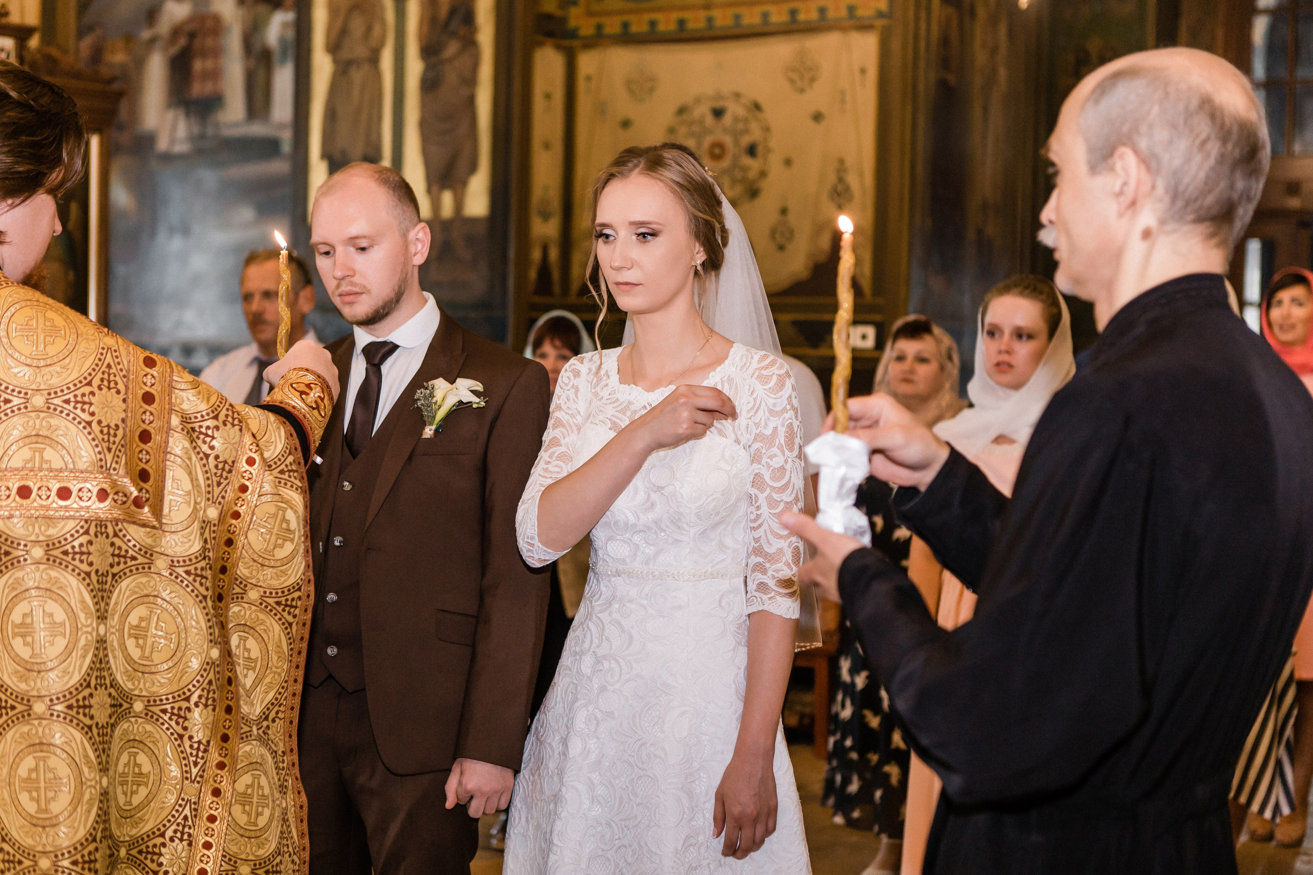 Свадебная фотосессия Сергея и Елены. Наш свадебный день. Видеосъемка и фотосъемка свадеб. Фотограф и оператор на свадьбу. Видеосъемка подкастов, собственная видео-фотостудии. Предметная фотосъемка