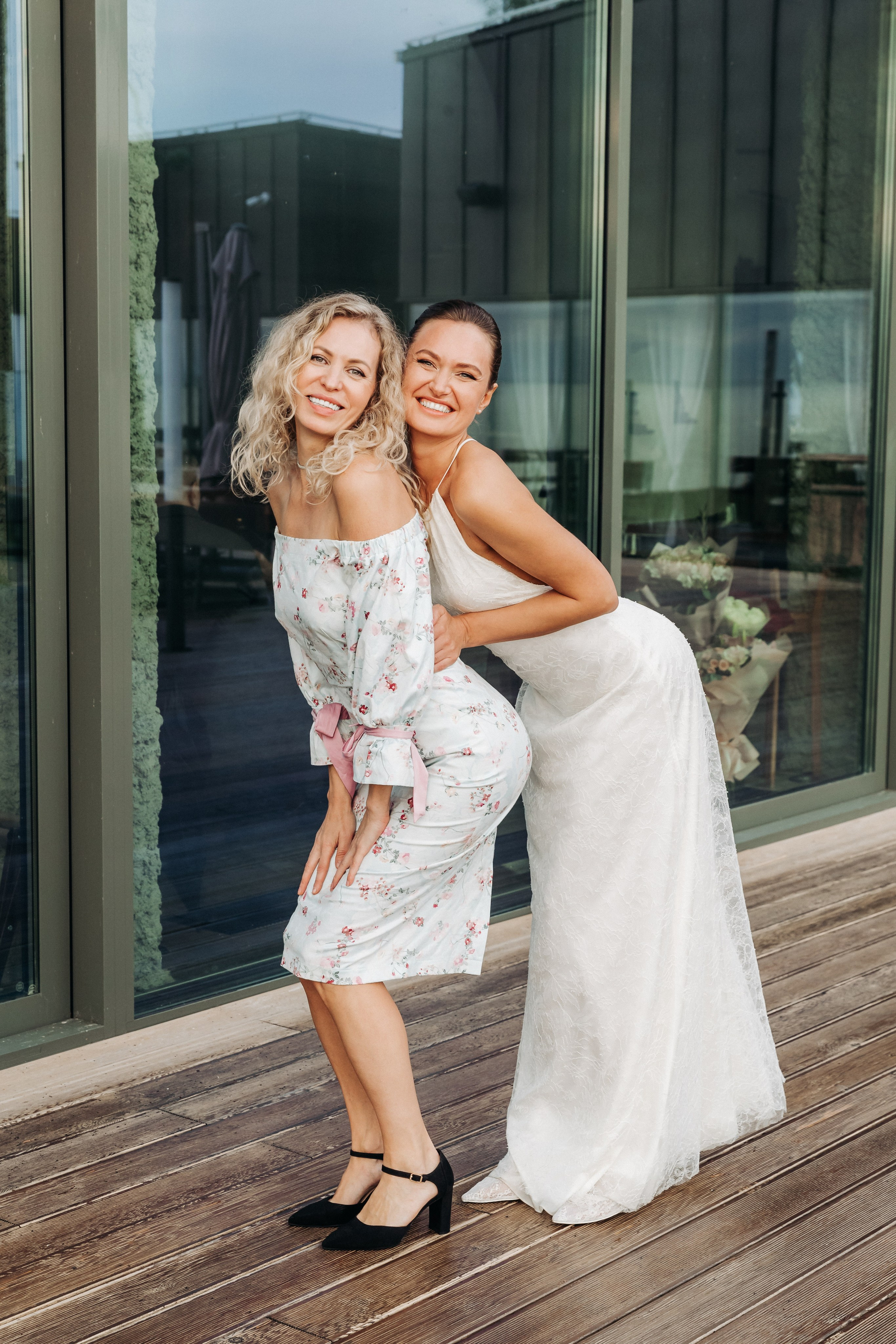 Кирилл и Олеся (Санкт-Петербург, Россия). Destination wedding photographer Peter Letu