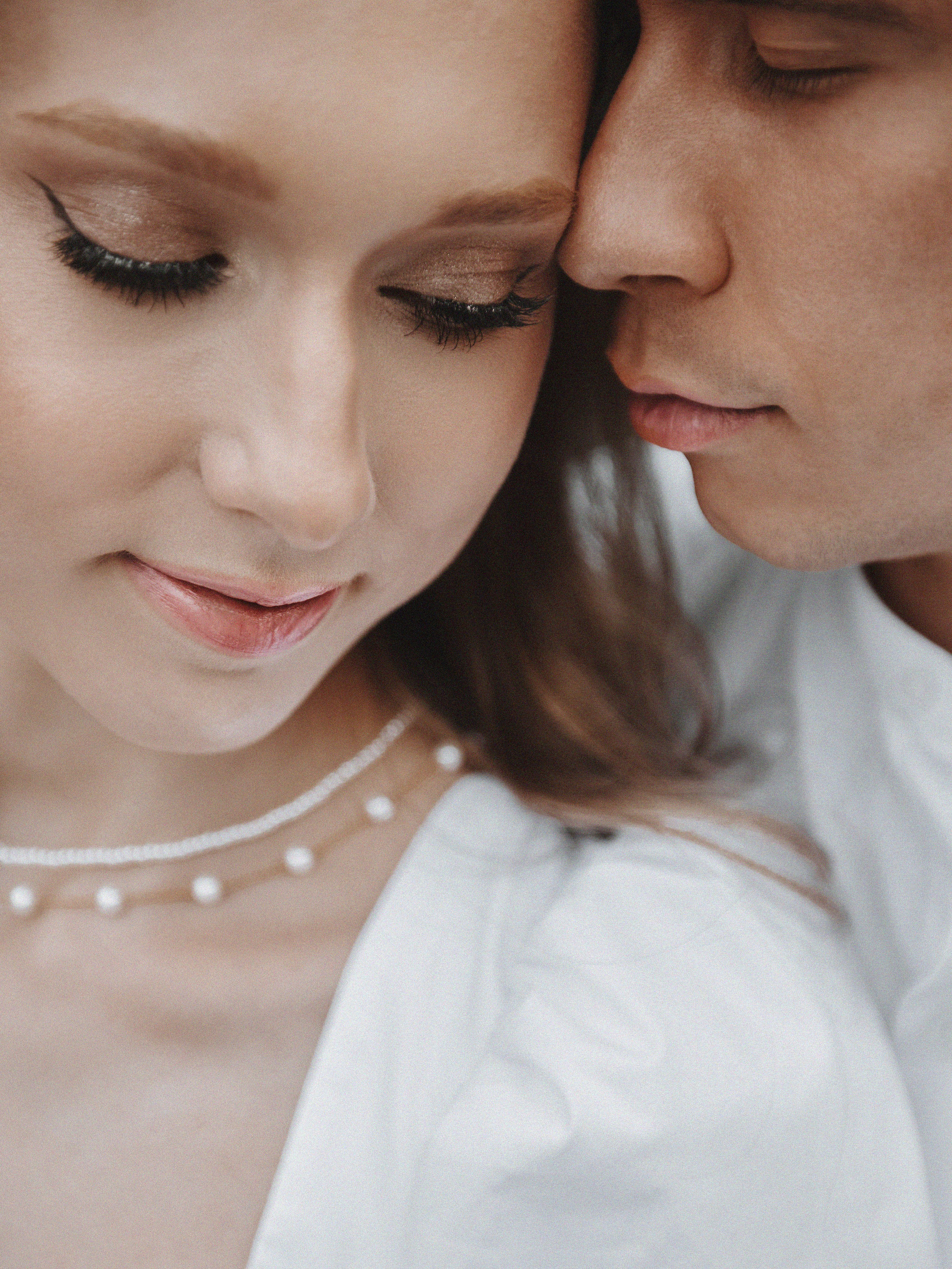 Портрет невесты на урбанистической локации ЖК Чикаго — свет и современность в каждом кадре.