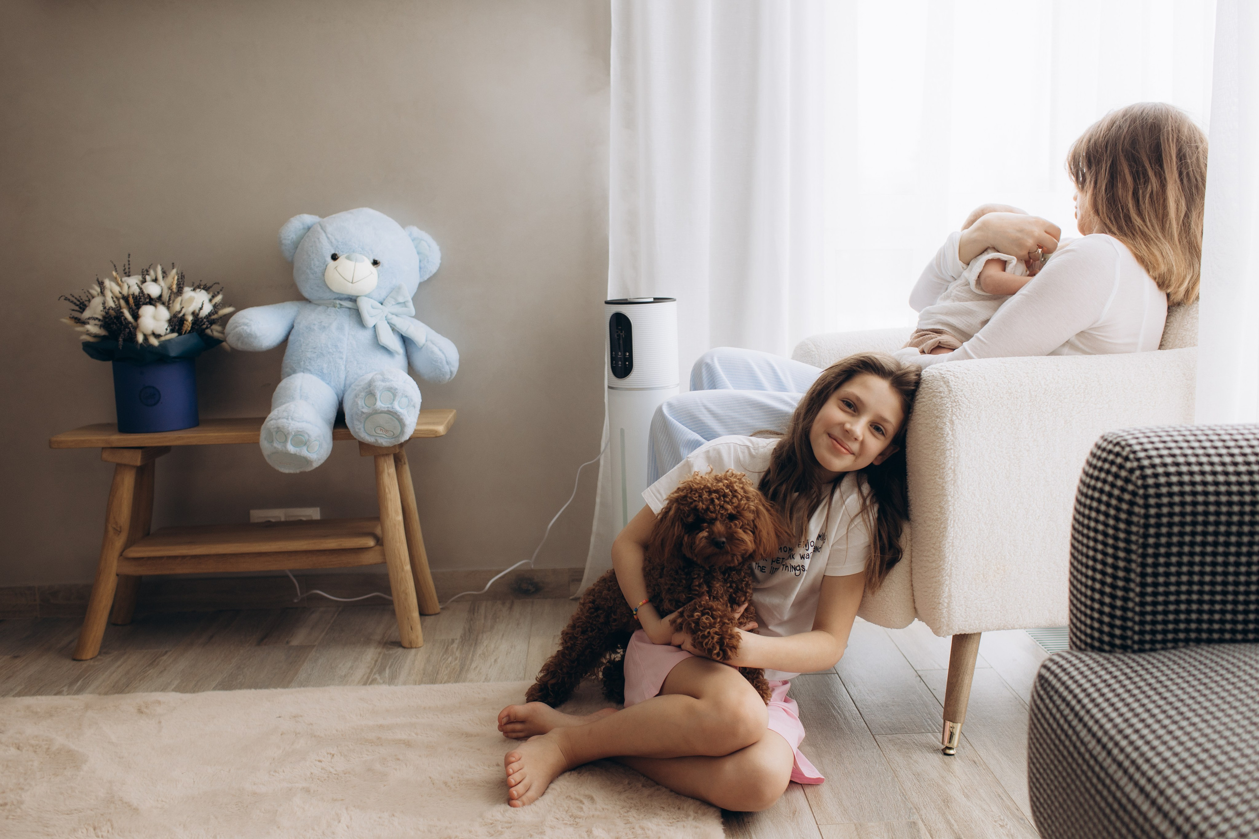 Семейная фотосессия с малышами. Фотостудия для новорожденных и малышей в Твери — На ручки