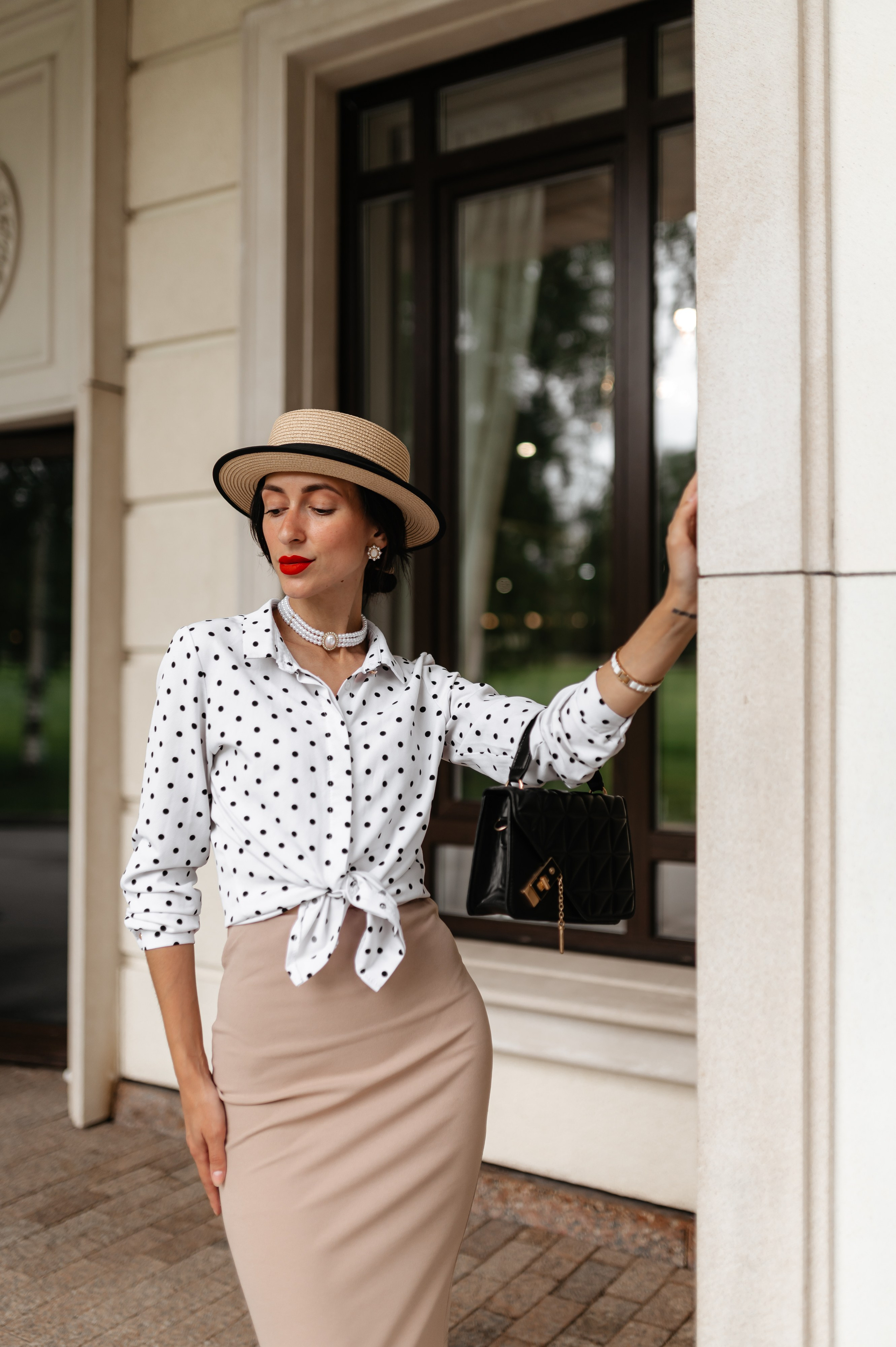 В стиле old many. Главная