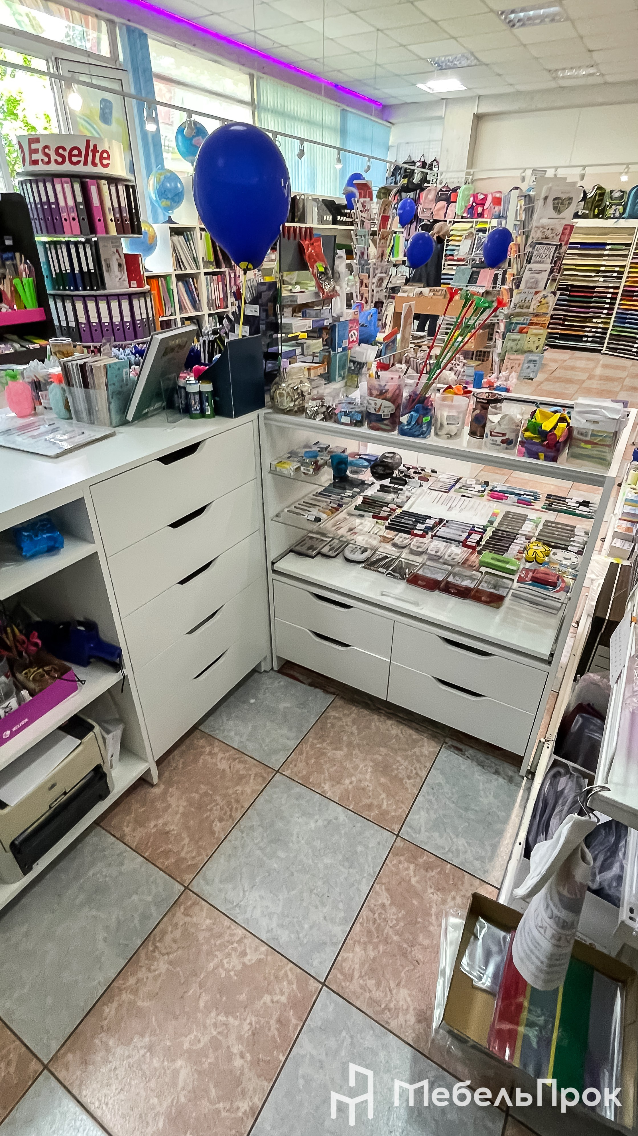 Мебель для торговых объектов. Главная