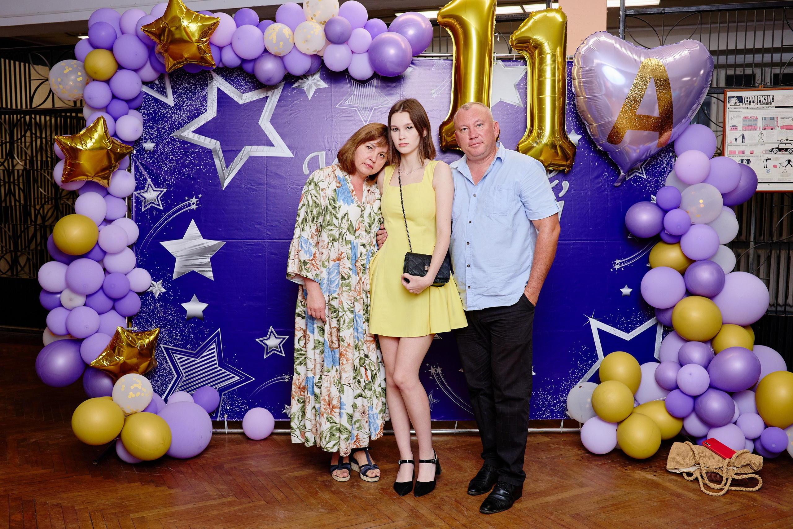 Выпускной 35 Сош. Фотограф Выпускные альбомы Таганрог Сергей Коробченко