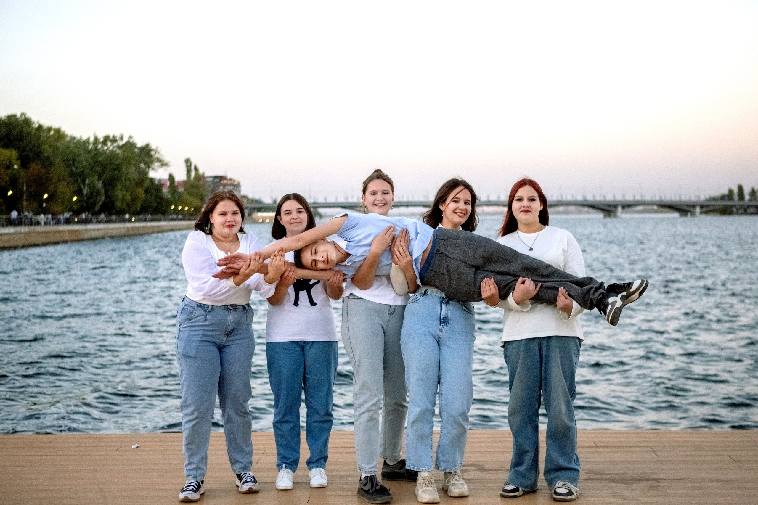 Петровская Набережная. Выпускные альбомы Воронеж от Веры Соколовой