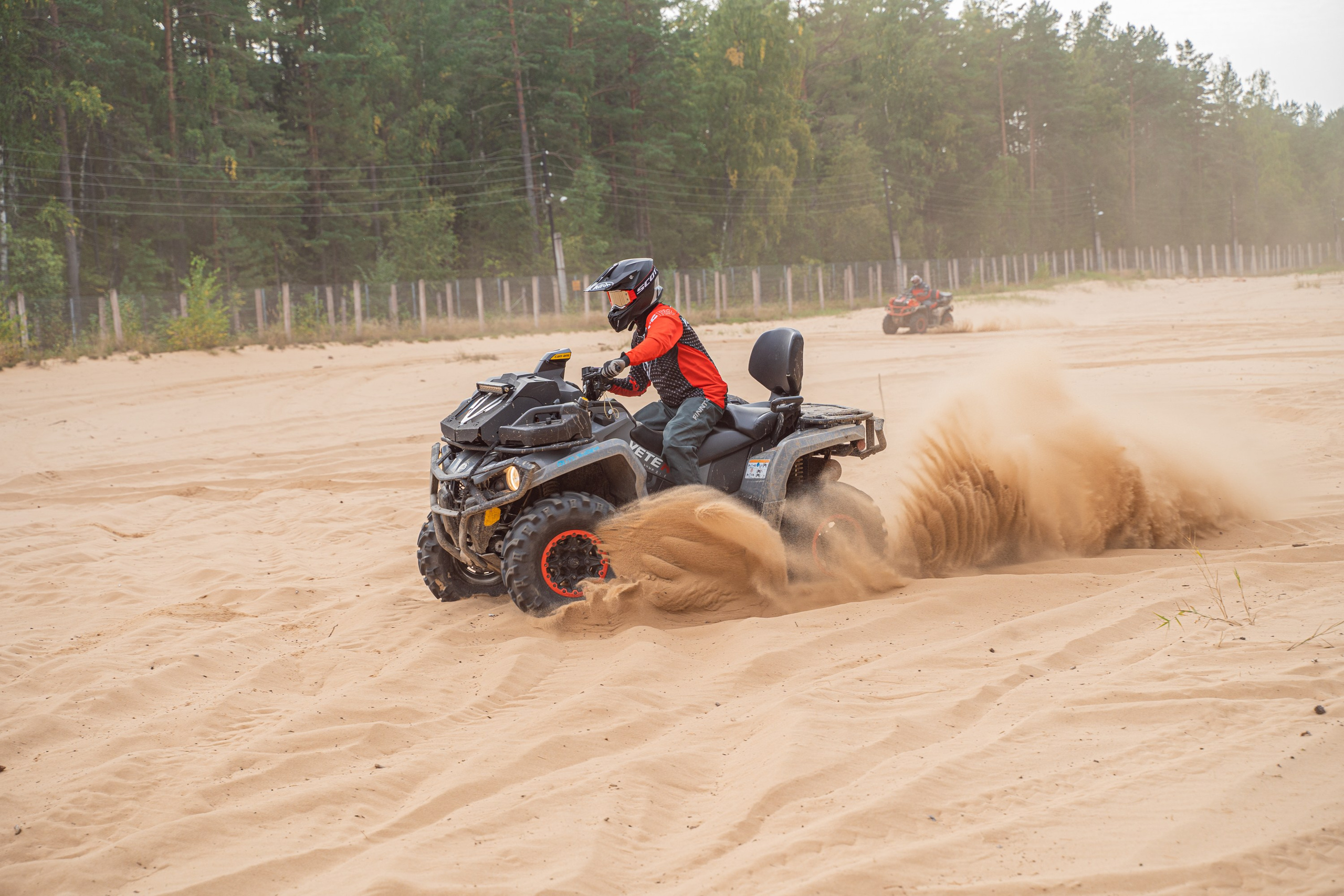 Квадровыезд —спортивный репортаж в Ленинградской области. Свадебный, семейный, портретный, репортажный фотограф в Санкт-Петербурге