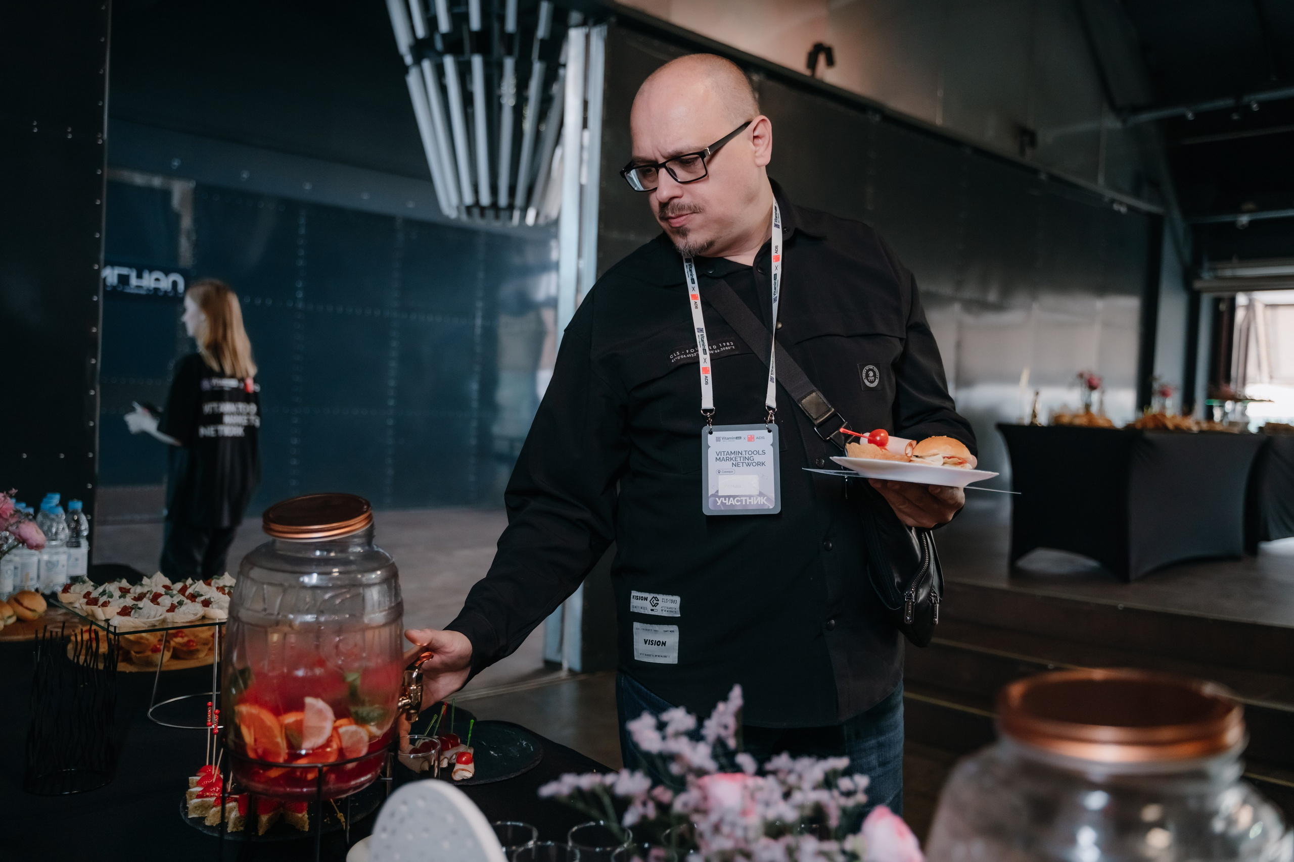 Репортажный фотограф конференция Vitamin.tools Самара. Фотограф Сергей Логинов