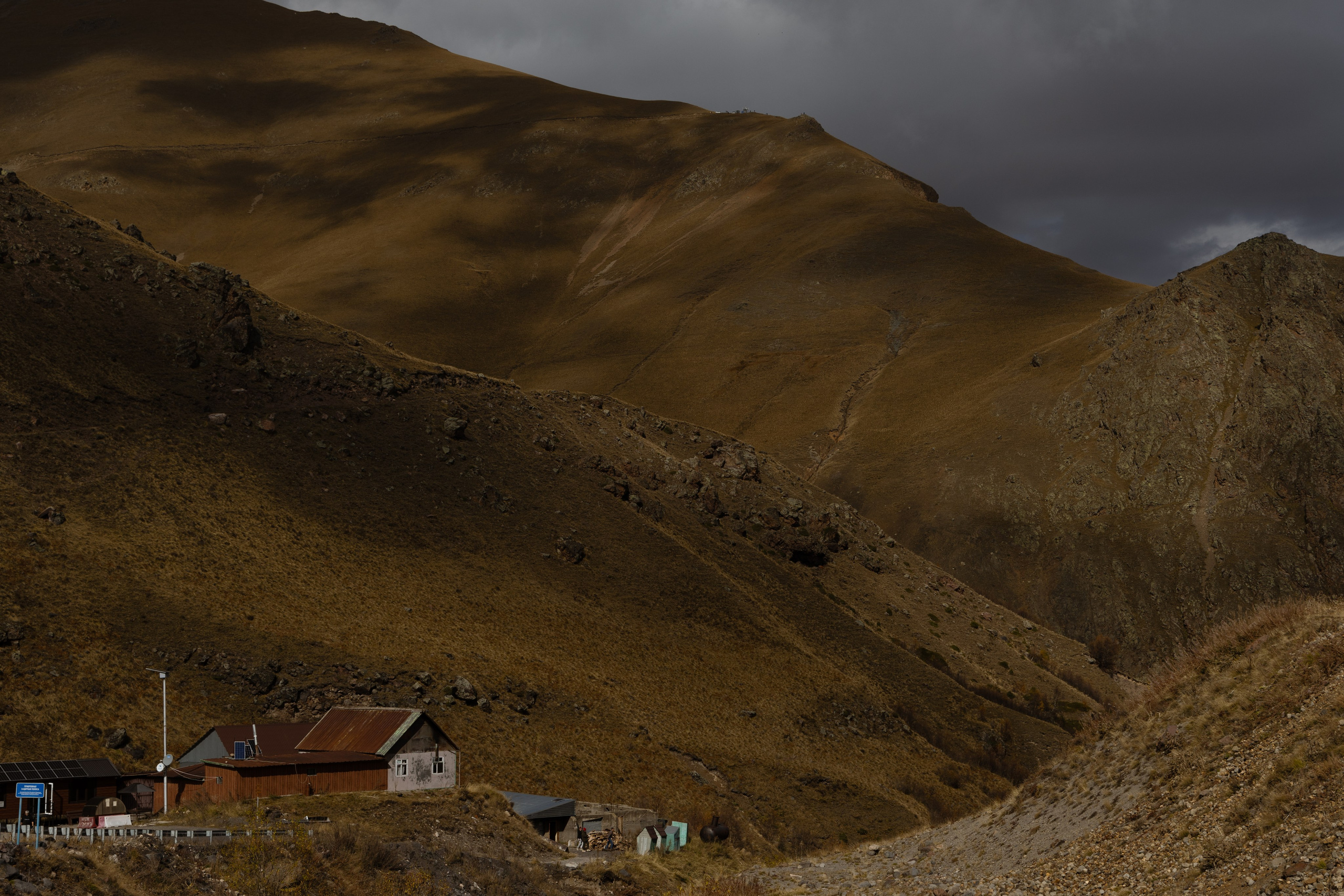 Приэльбрусье. Портретный и уличный фотограф в Москве Таня Корнеева