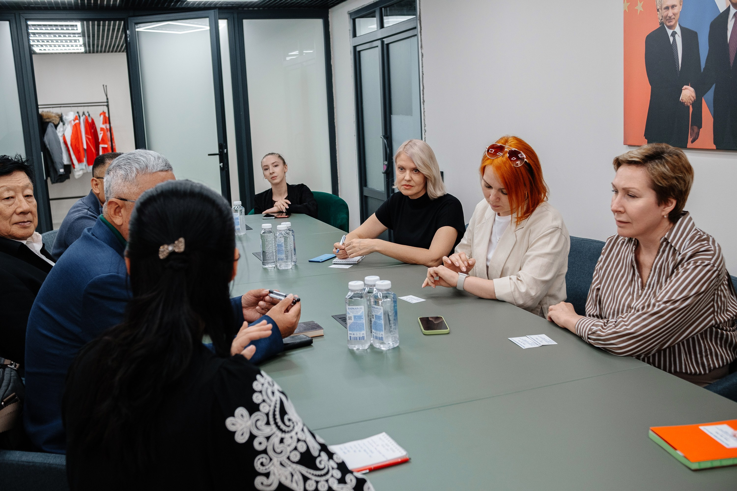 Делегация Китая в Ивановской текстильной компании