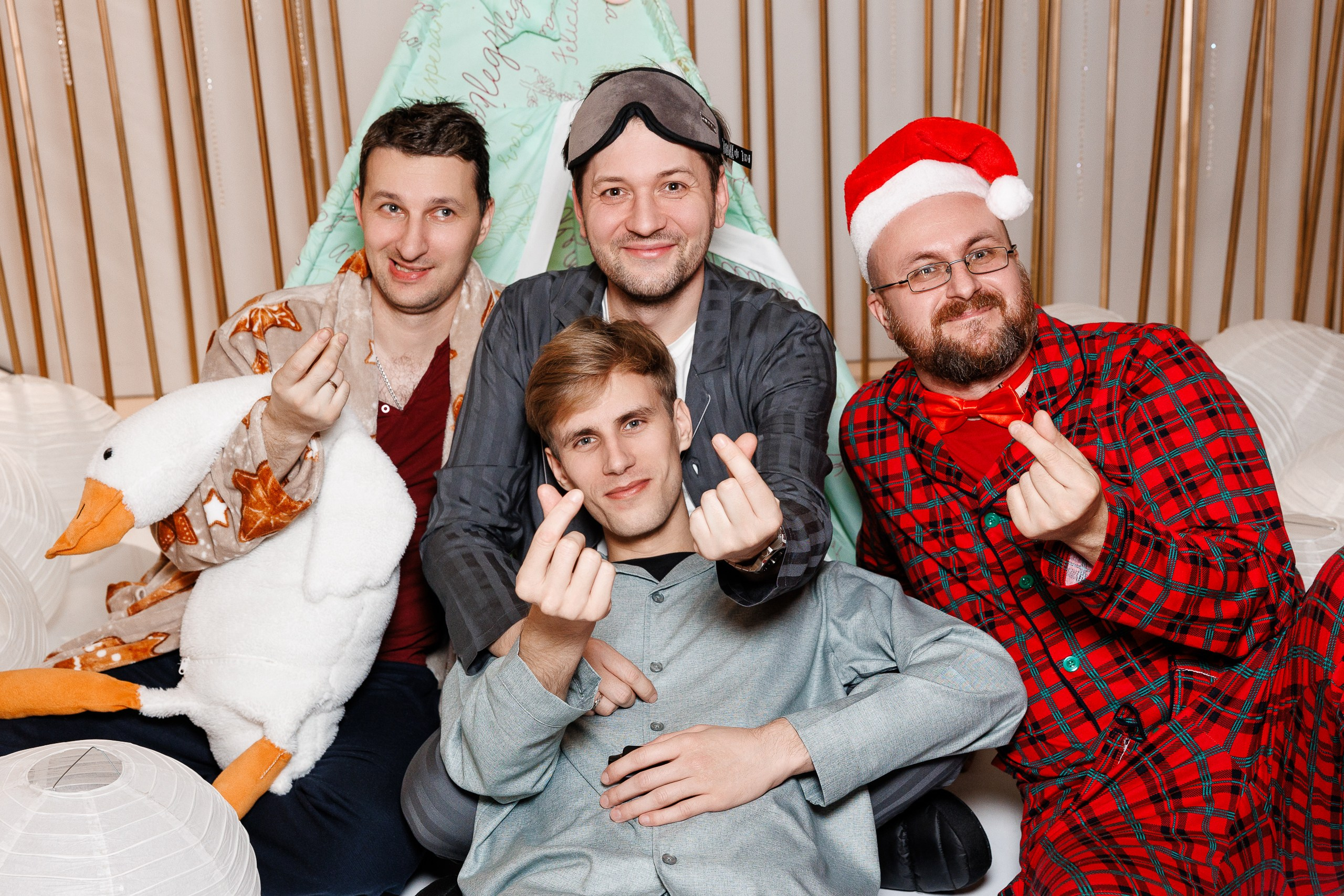 Пижамный новогодний корпоратив АРТВ. Фотограф в Санкт-Петербурге — Сергей Петров