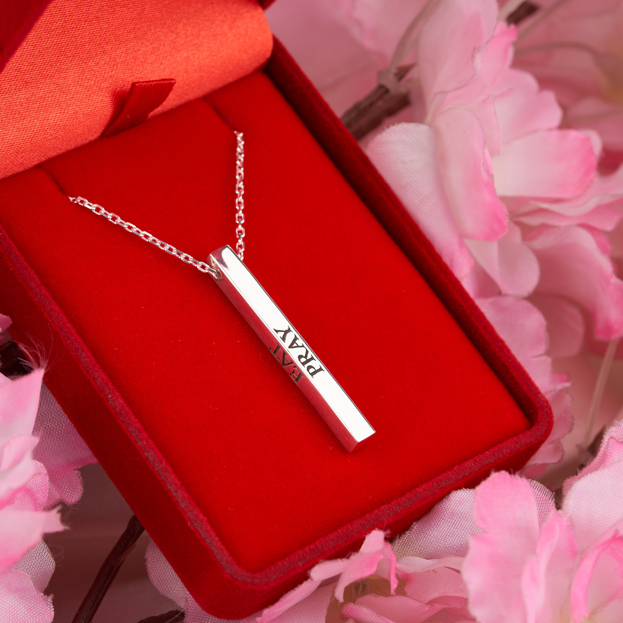 Ювелирные изделия. Профессиональный фотограф в Алматы — Константин Чернобаев