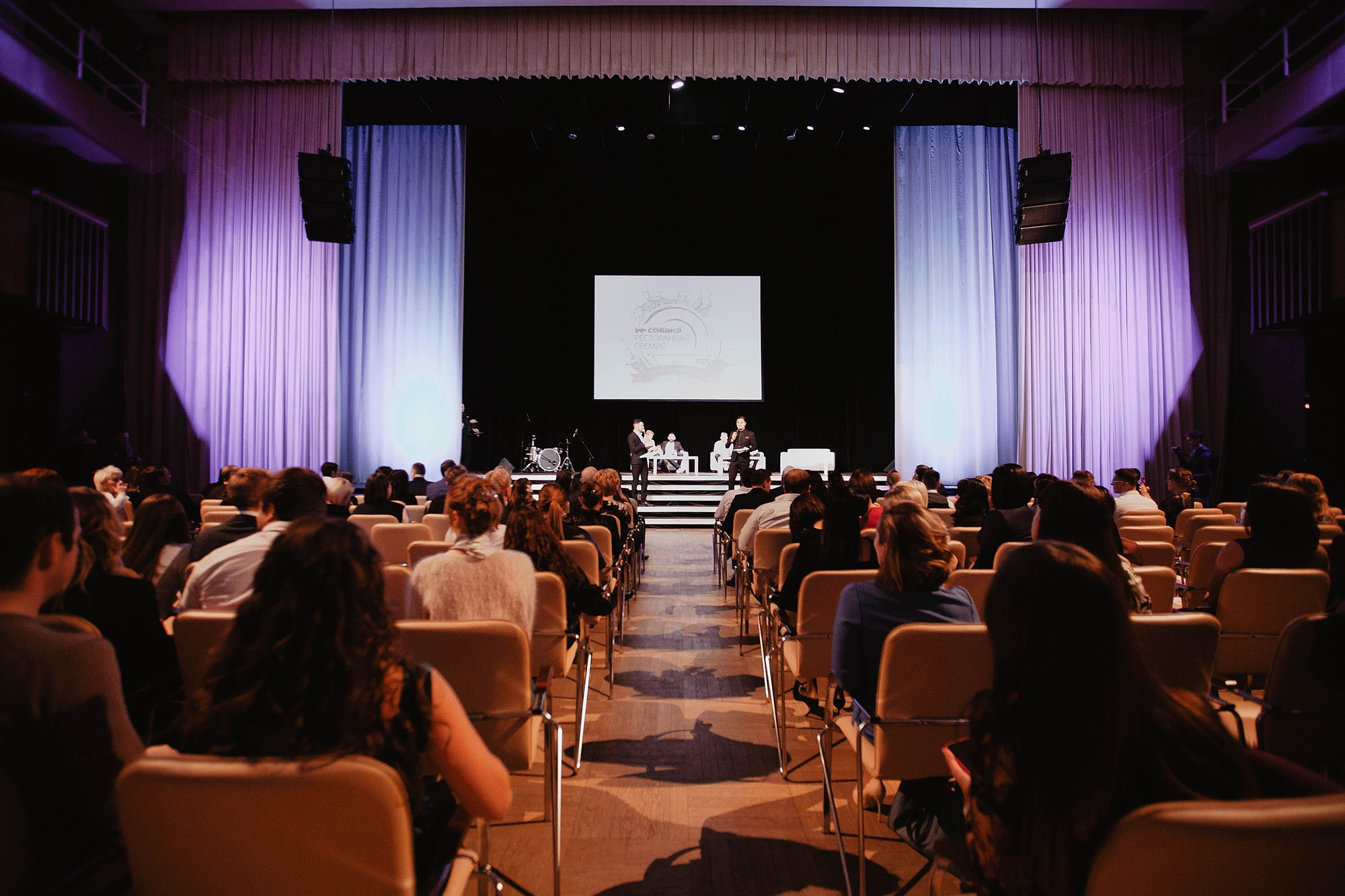 Мероприятие в «КЗЦ Миллениум». Ваш репортажный фотограф Артемий Антонов