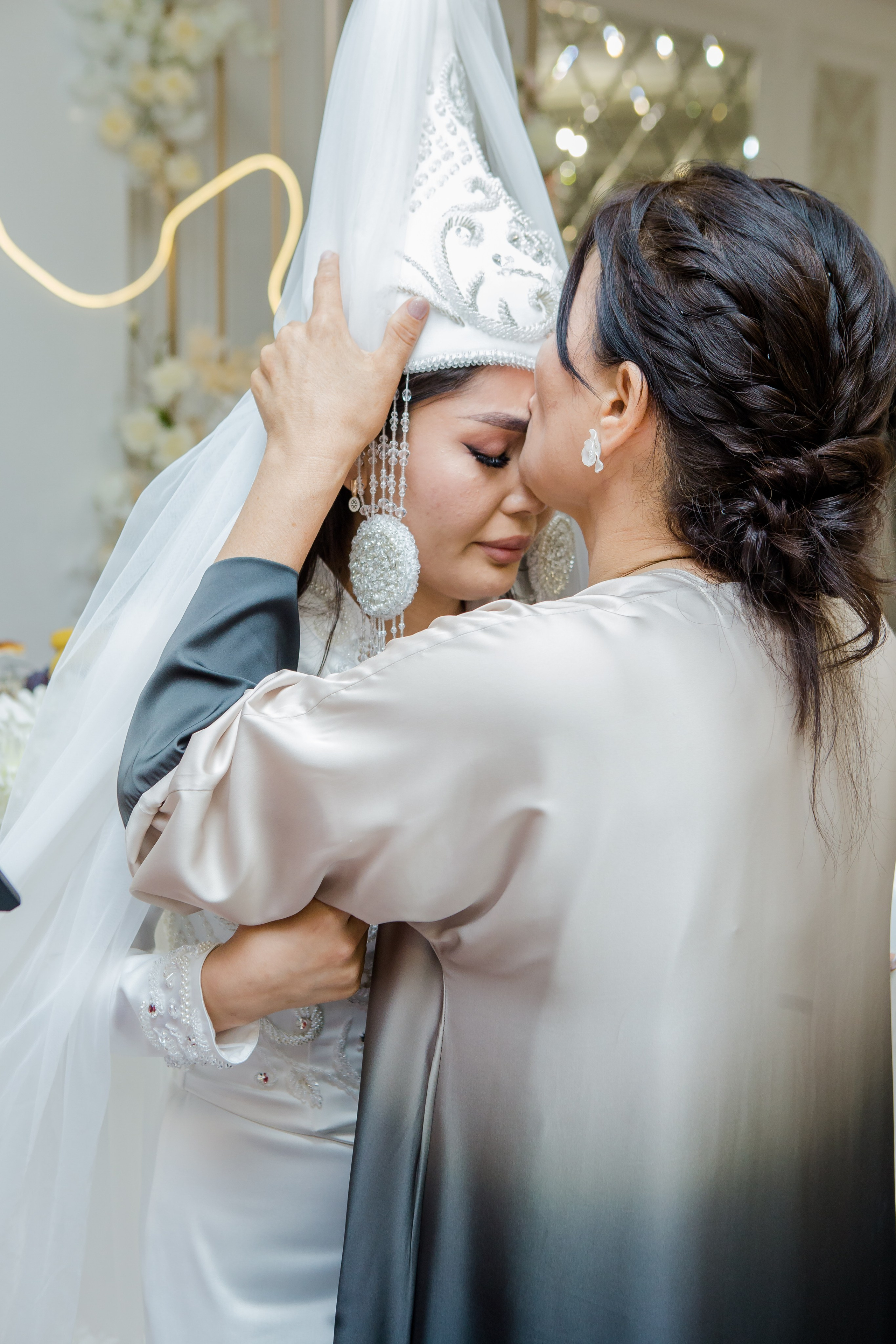 QYZ UZATU ZHADYRA. Свадебный и репортажный фотограф в Астане T.Yertay «Nomad media»