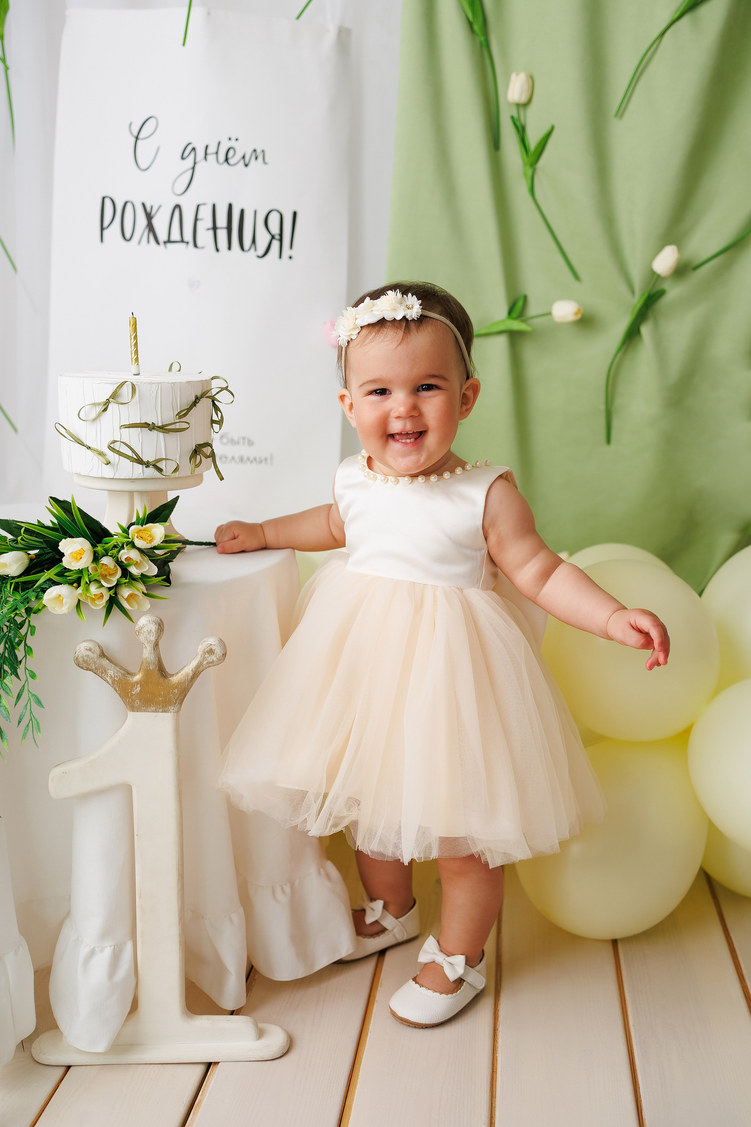 Полине 1 годик. Фотограф новорожденный малышей Новосибирск