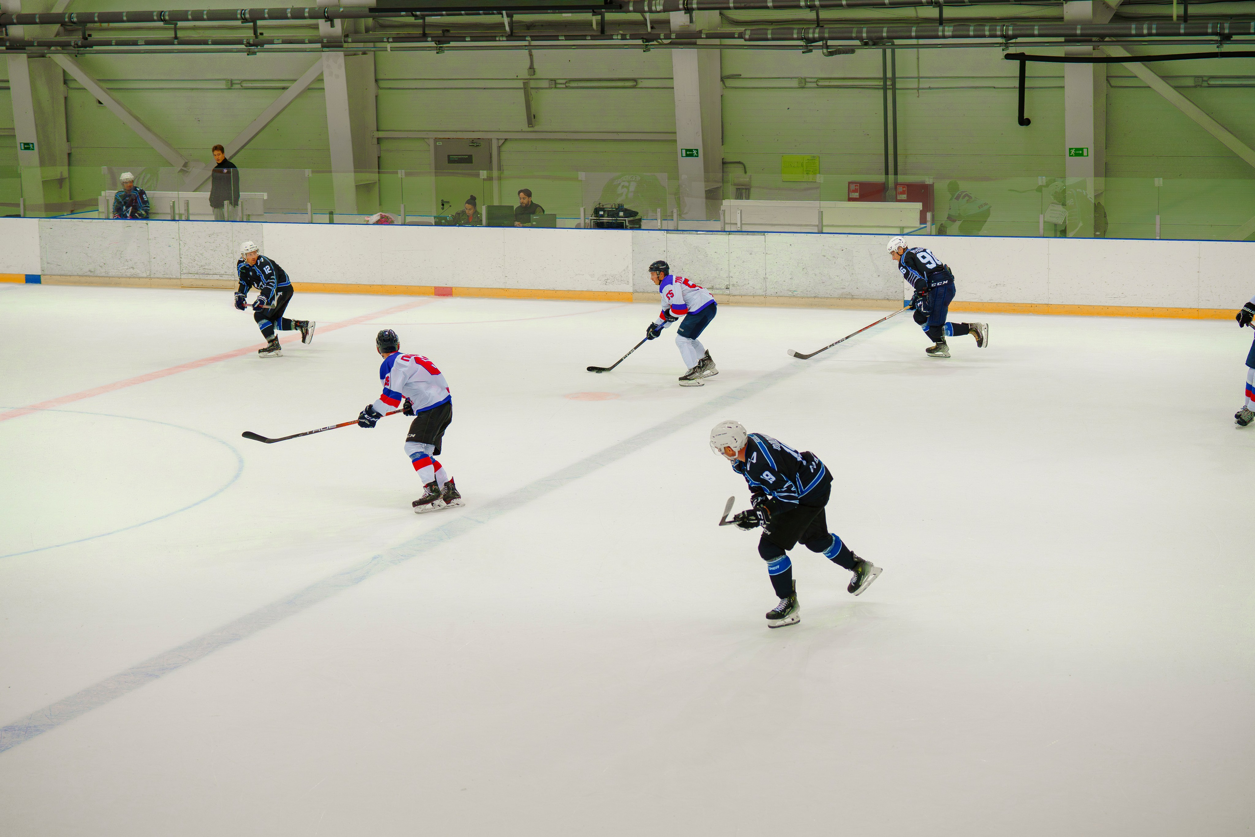 Фотосъемка хоккейных матчей в Сочи. Фотограф видеограф Геннадий Янбаев в Сочи, Краснодаре
