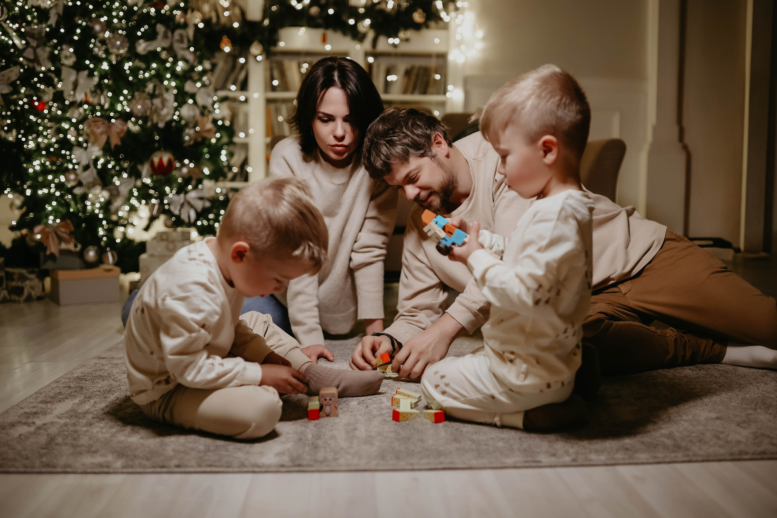 Новогодняя. Саша+Андрей+дети. Photographer in Moscow & everywhere in the World Alena Vyalova