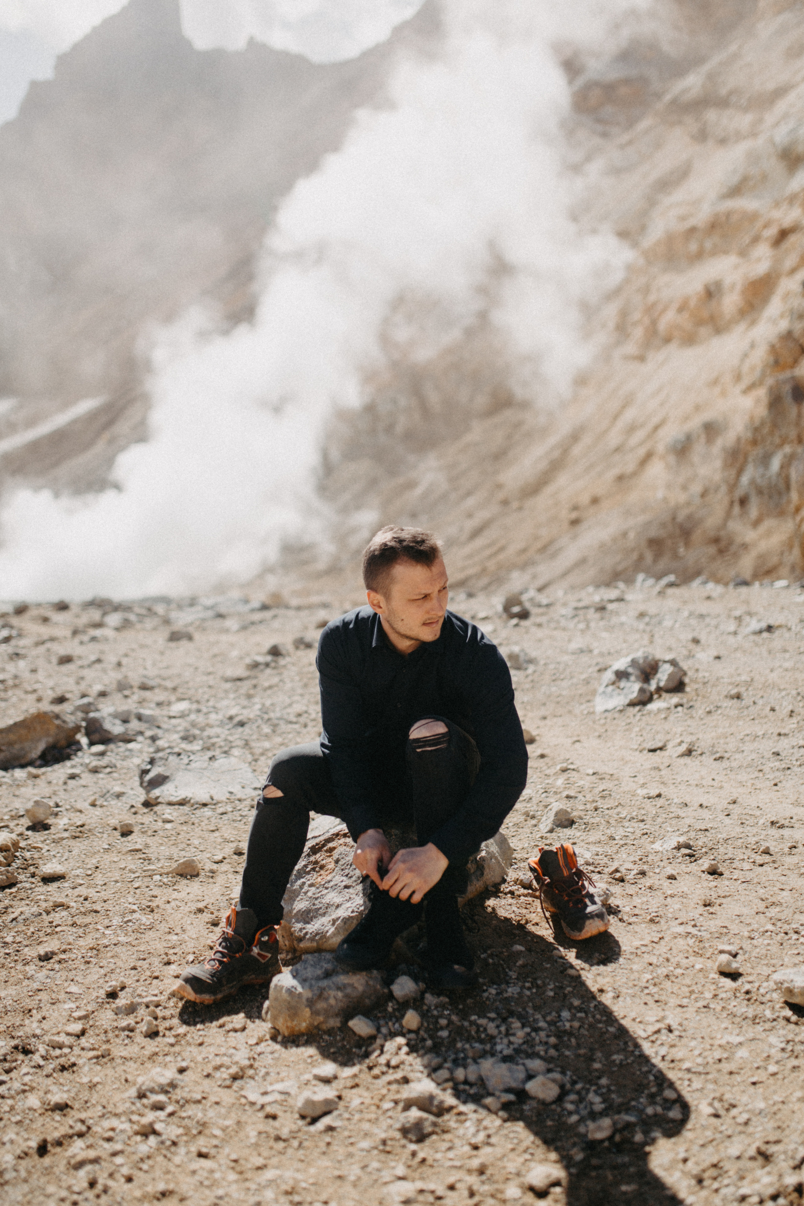 Мутновский вулкан. Федор и Ольга. Свадебное фото и видео на Камчатке. Туристические маршруты