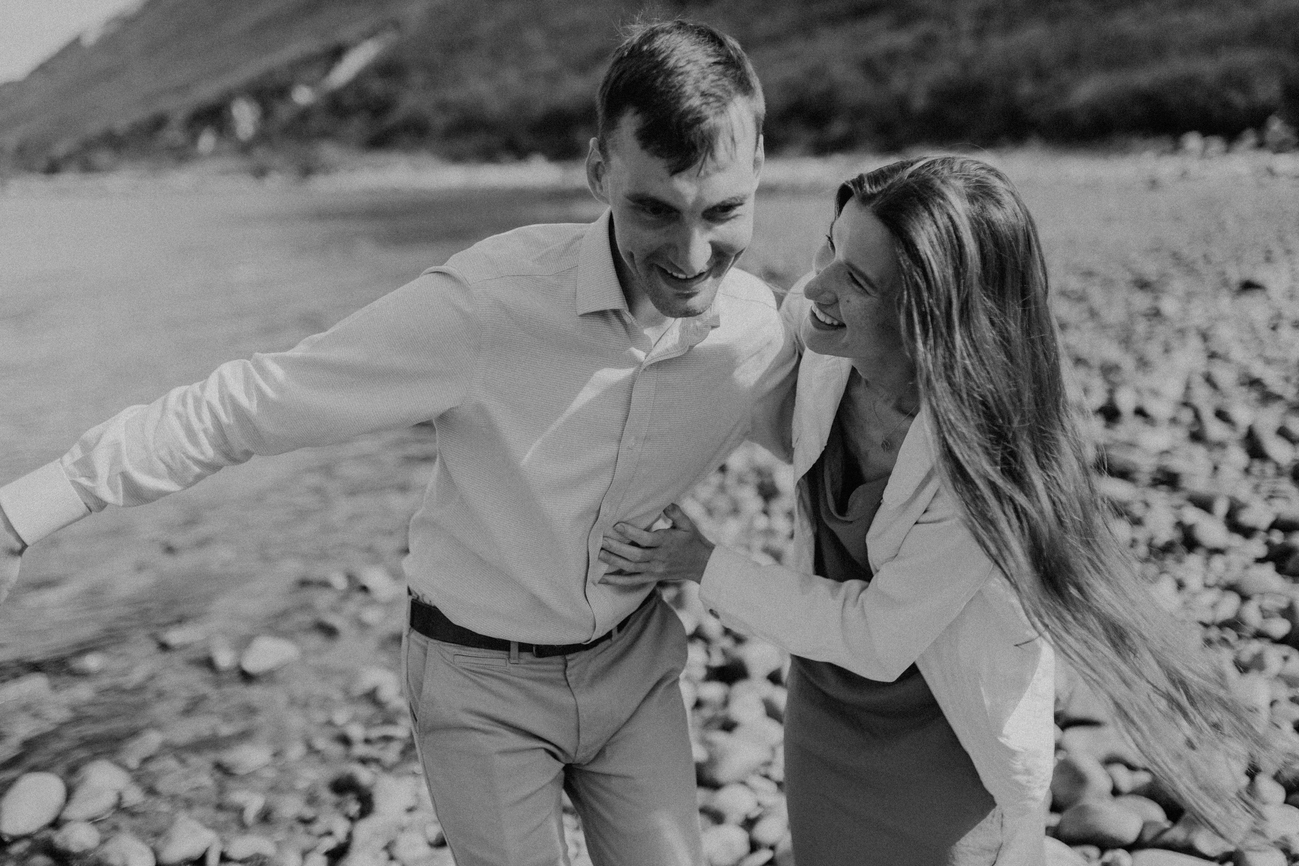 Николай и Марьям. Бухта Русская. Свадебное фото и видео на Камчатке. Туристические маршруты