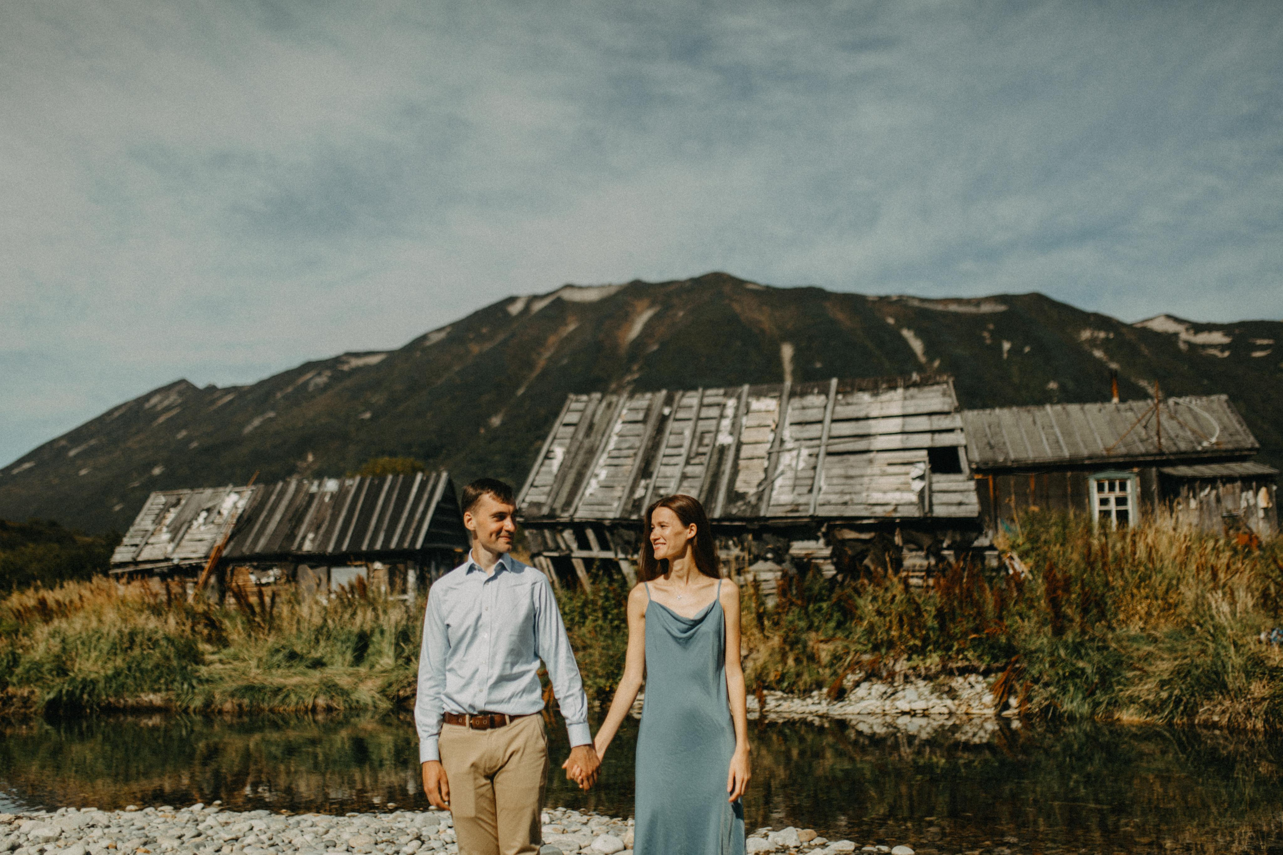 Николай и Марьям. Бухта Русская. Свадебное фото и видео на Камчатке. Туристические маршруты
