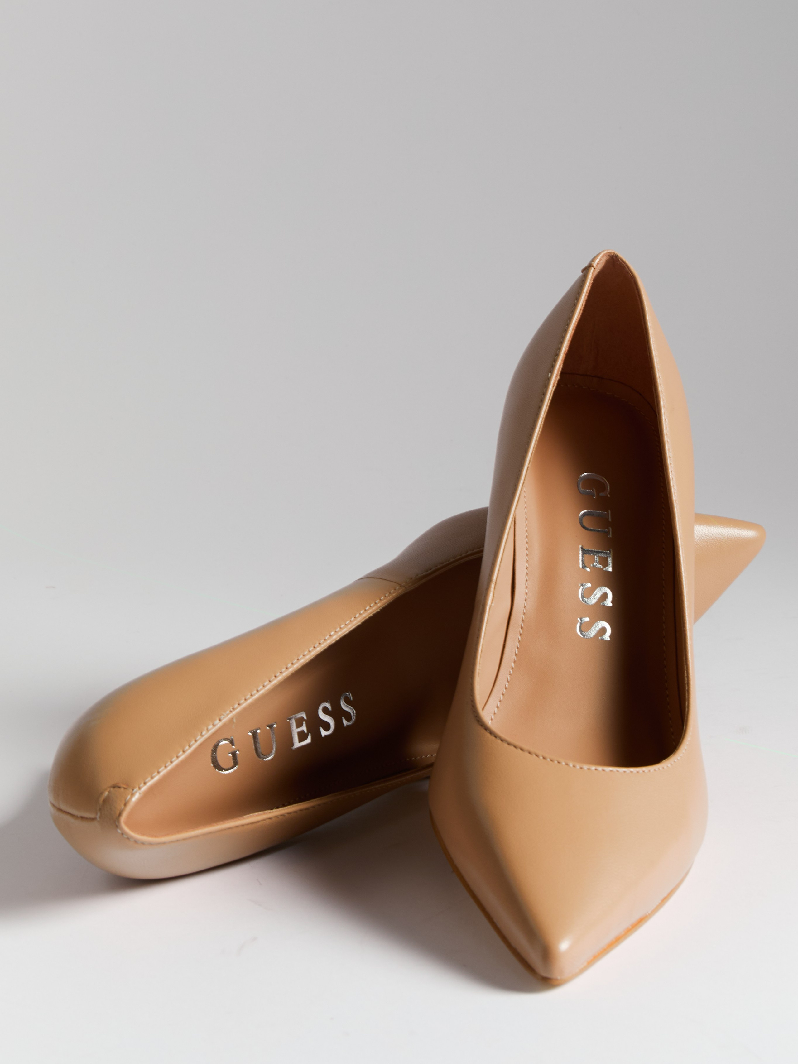 Предметный фотограф в Москве Евгений Шубин