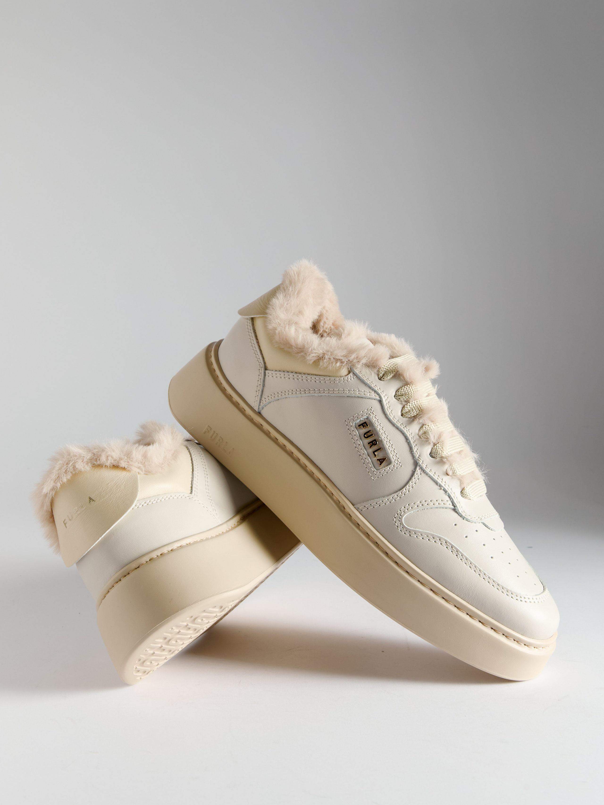 Предметный фотограф в Москве Евгений Шубин