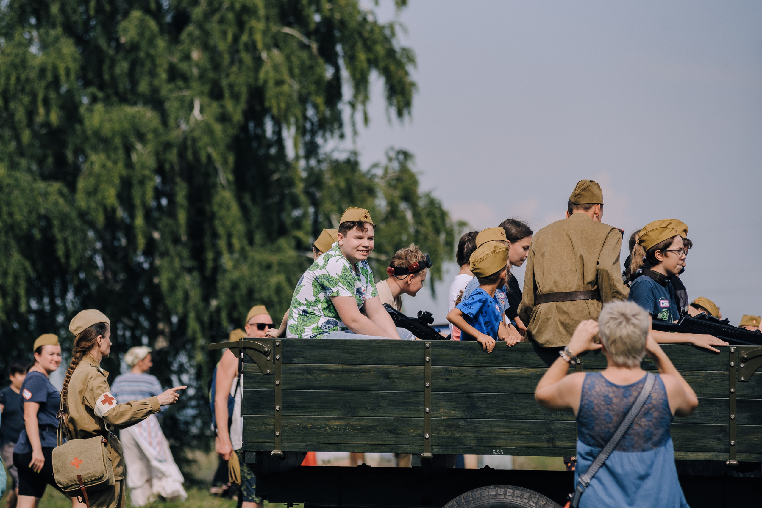 НАЗАД В БУДУЩЕЕ. РОССЕТИ. Репортажный фотограф Зуев Роман г. Челябинск