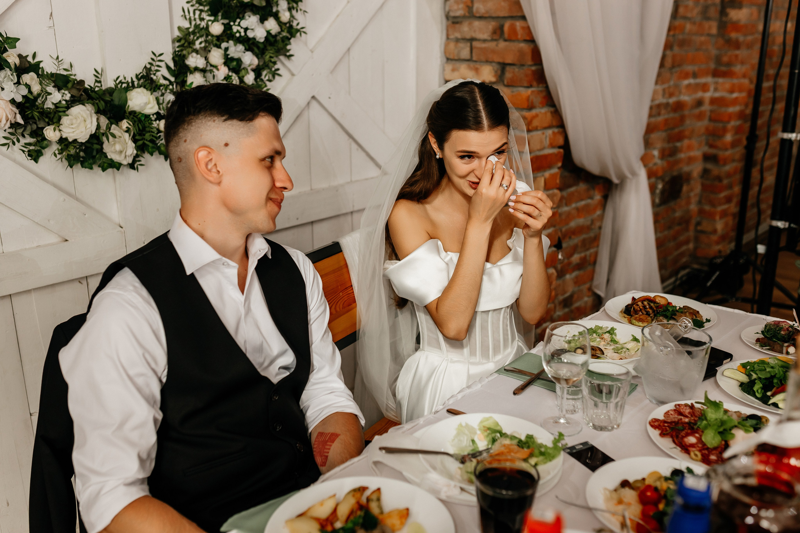 Юлия и Никита. Свадебный фотограф Елена Ловцевич