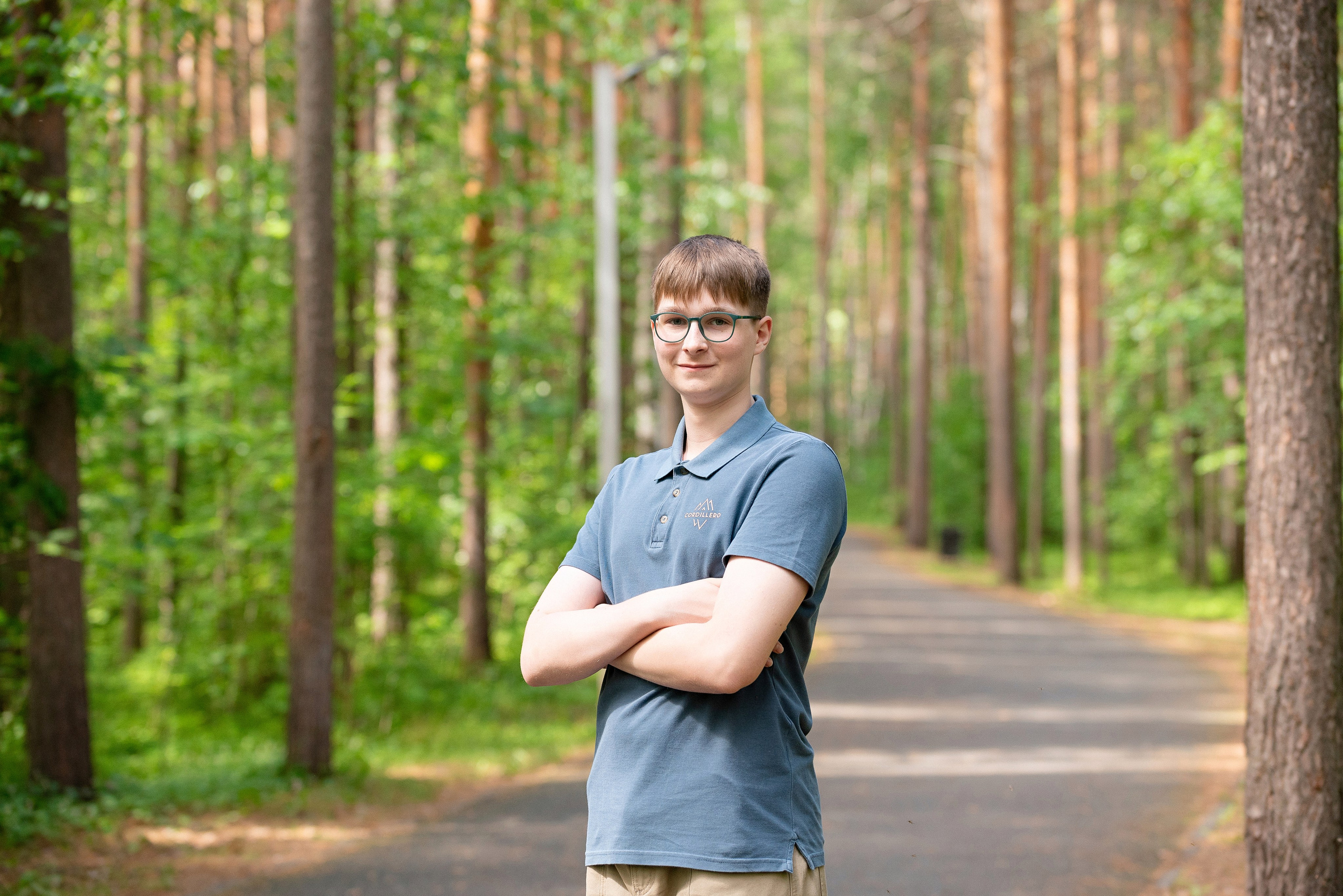 Семейная прогулка в парке Кедровый Лог. Детский и семейный фотограф в Сургуте и Нефтеюганске Анна Старцева