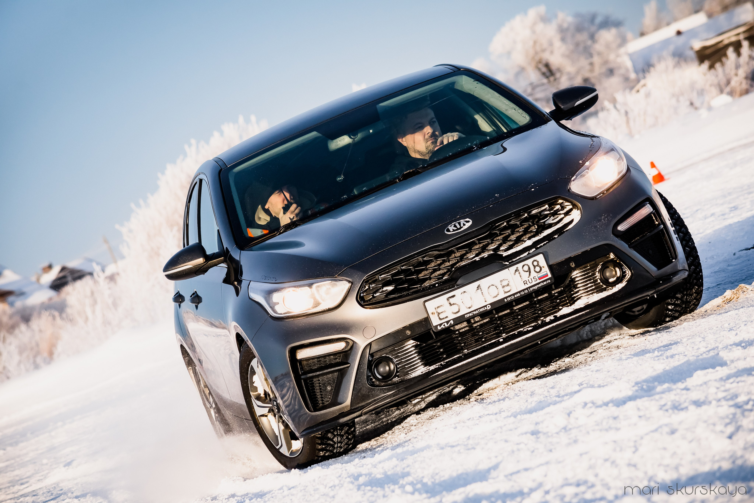 Контраварийная практика вождения автомобиля. Мотофотограф в Санкт-Петербурге Мария Скурская