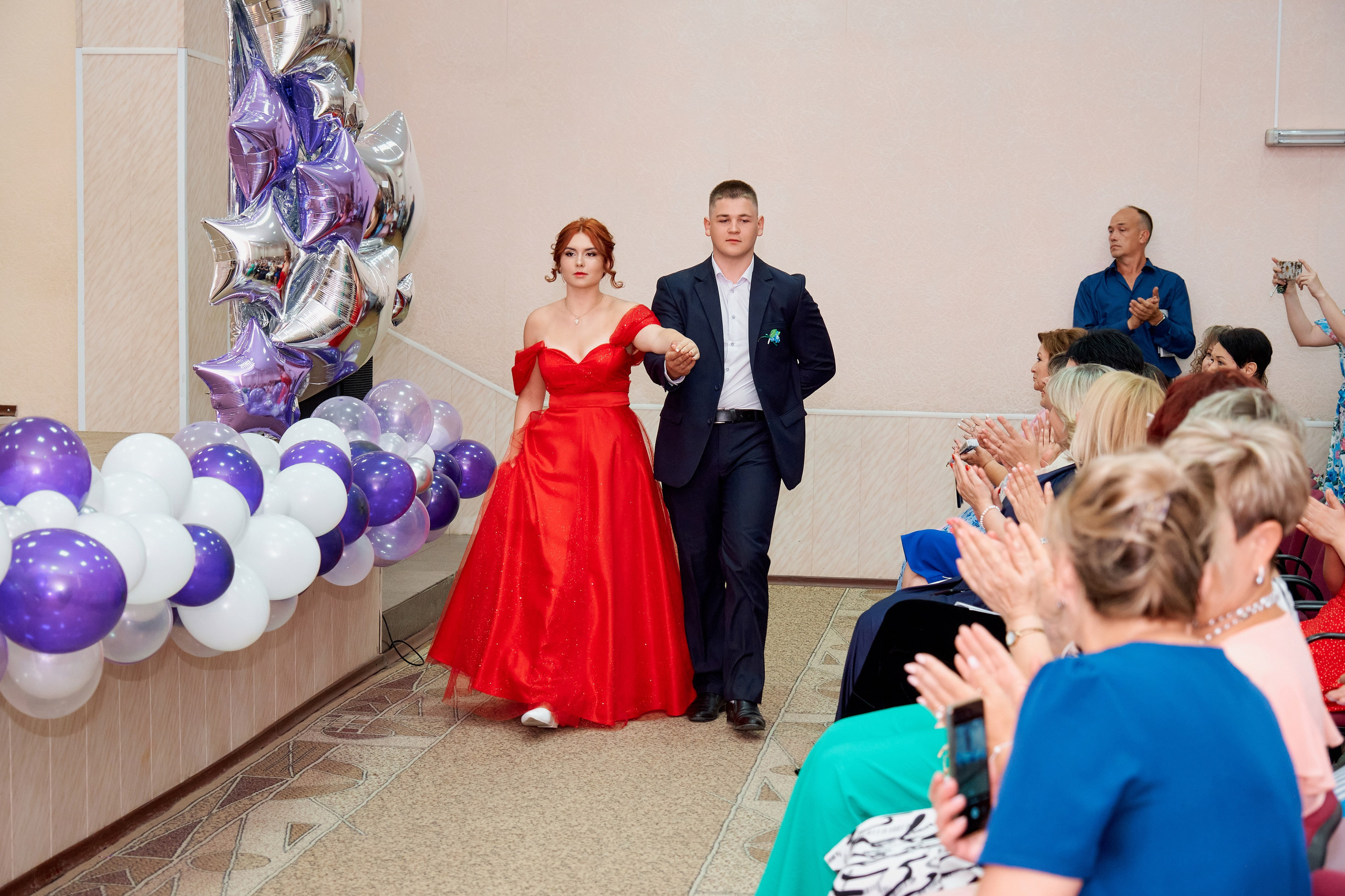 Выпускной 11В. Школа 38. Фотограф Таганрог Анна Трайжон