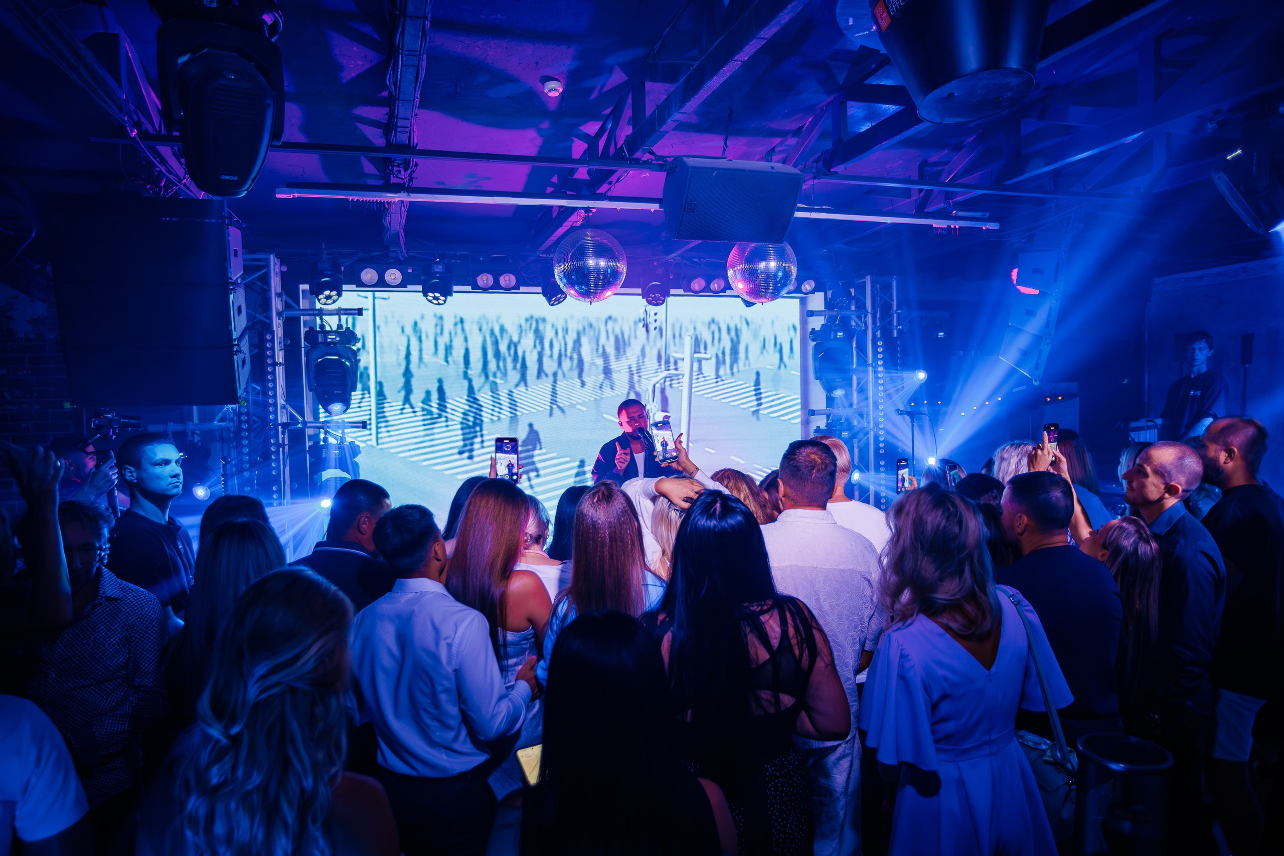 «LYRIQ"_Чайка на пляже_Ялта_15.08.2025 г. Аминов Руслан | Фотограф