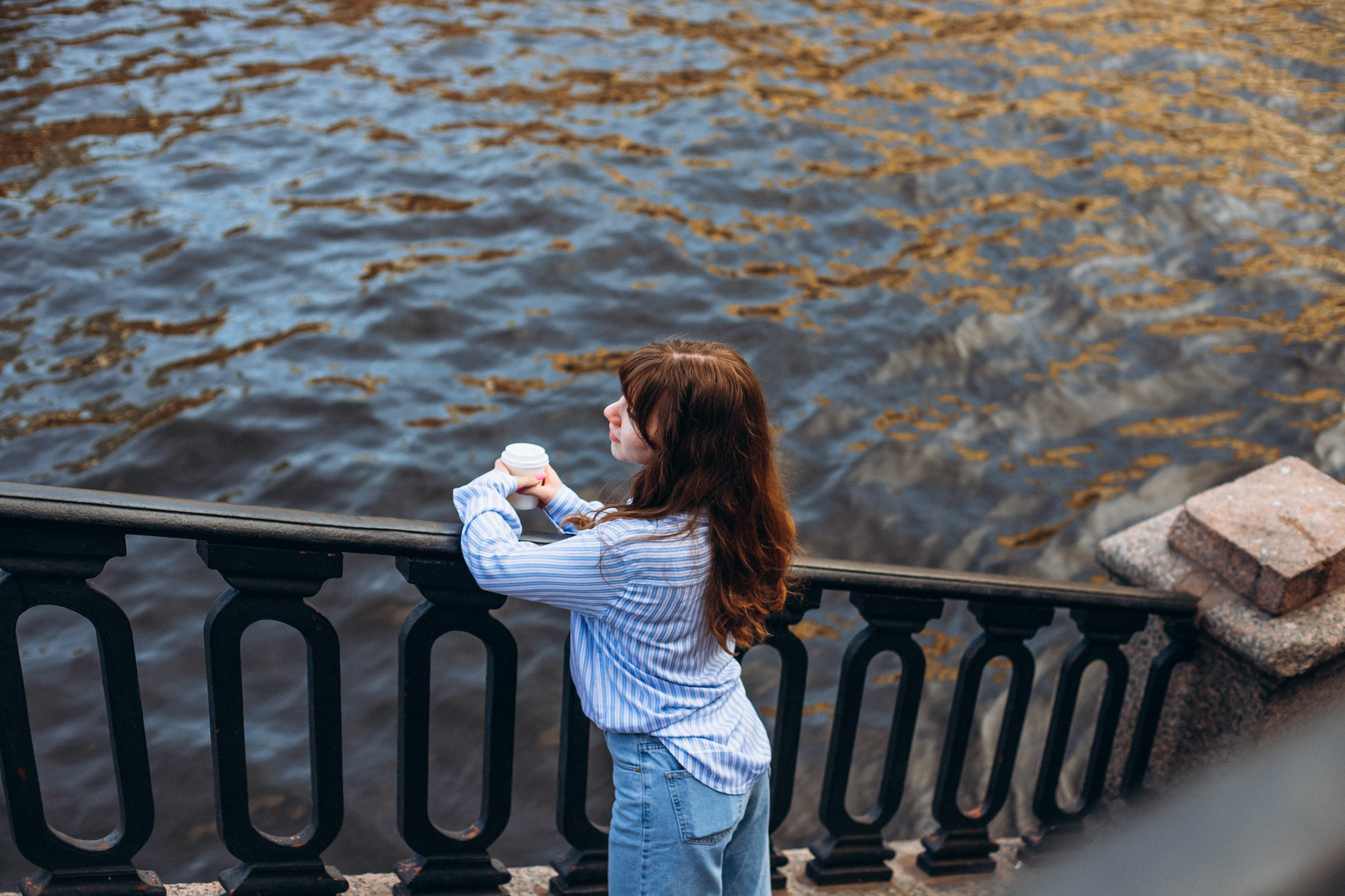 Азалия в мае. Фотопрогулка в Петербурге. Индивидуальный и семейный фотограф в Санкт-Петербурге