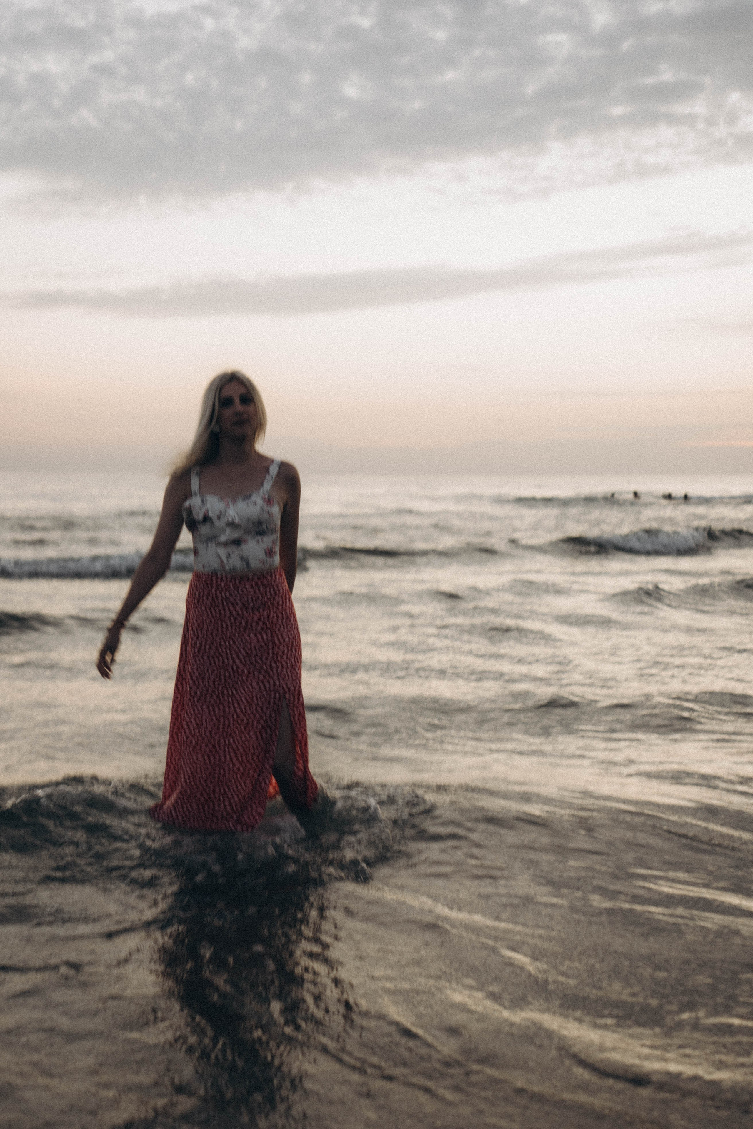 Июльский вечер на берегу черного моря. Профессиональный фотограф, Санкт-Петербург — Виктория Богомолова