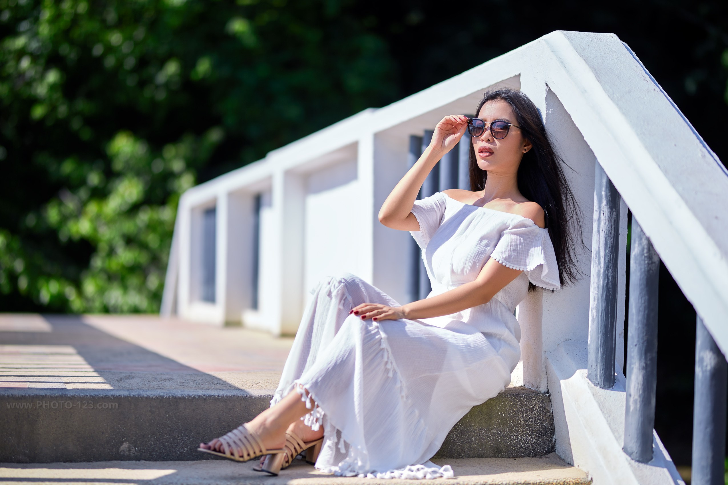 Namfon AoYon. Photographer, Retoucher & Graphic Designer @photo123pro