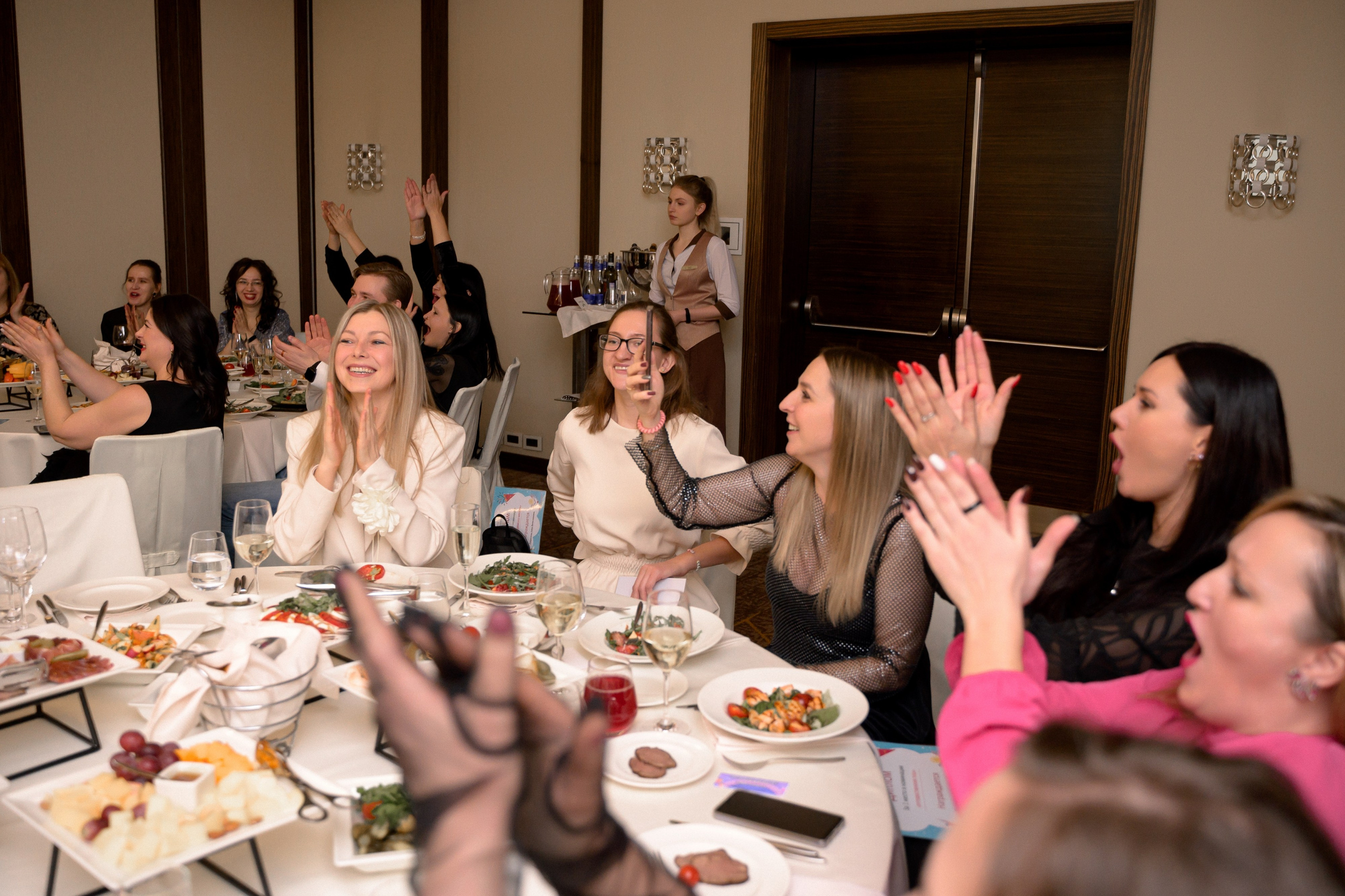Солнце в ладошках. Свадебный фотограф в Новосибирске Алена Цизман