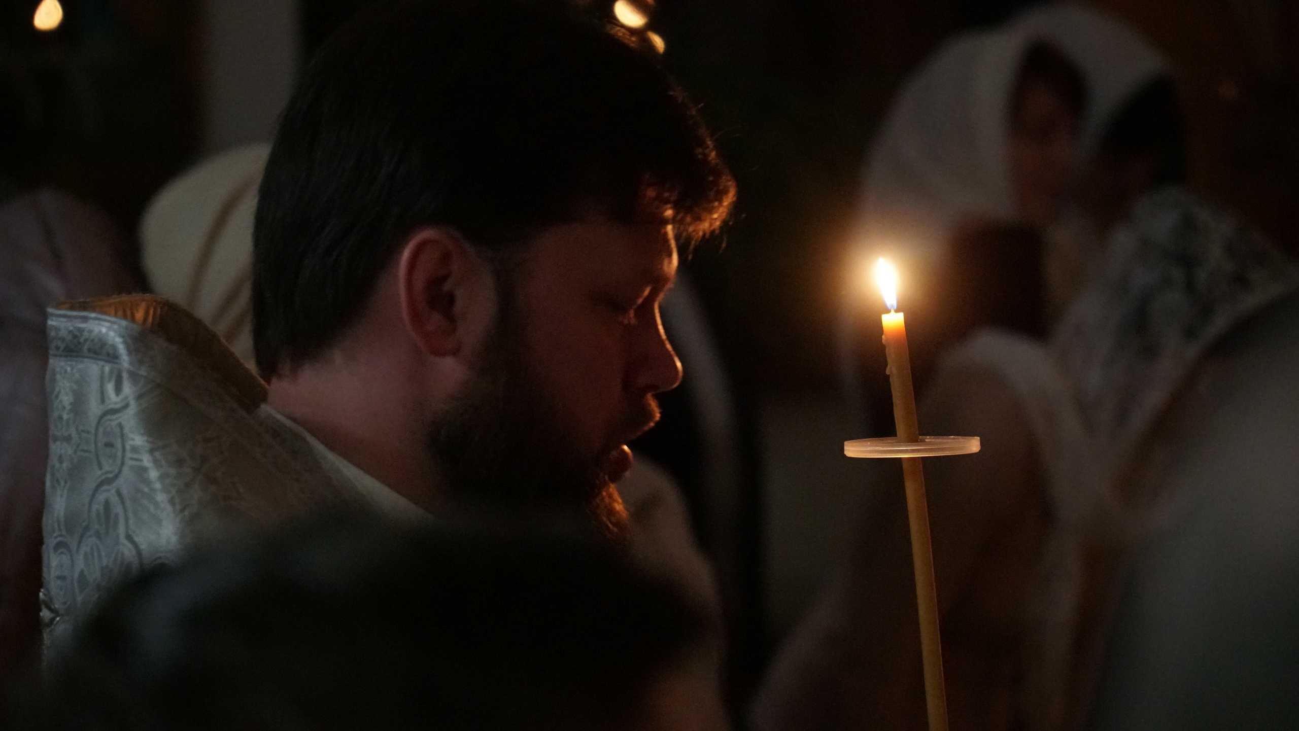 Пасха 2021 в Храме Святого Апостола Андрея Первозвонного (Донецк). Видеооператор Андрей Сапенок