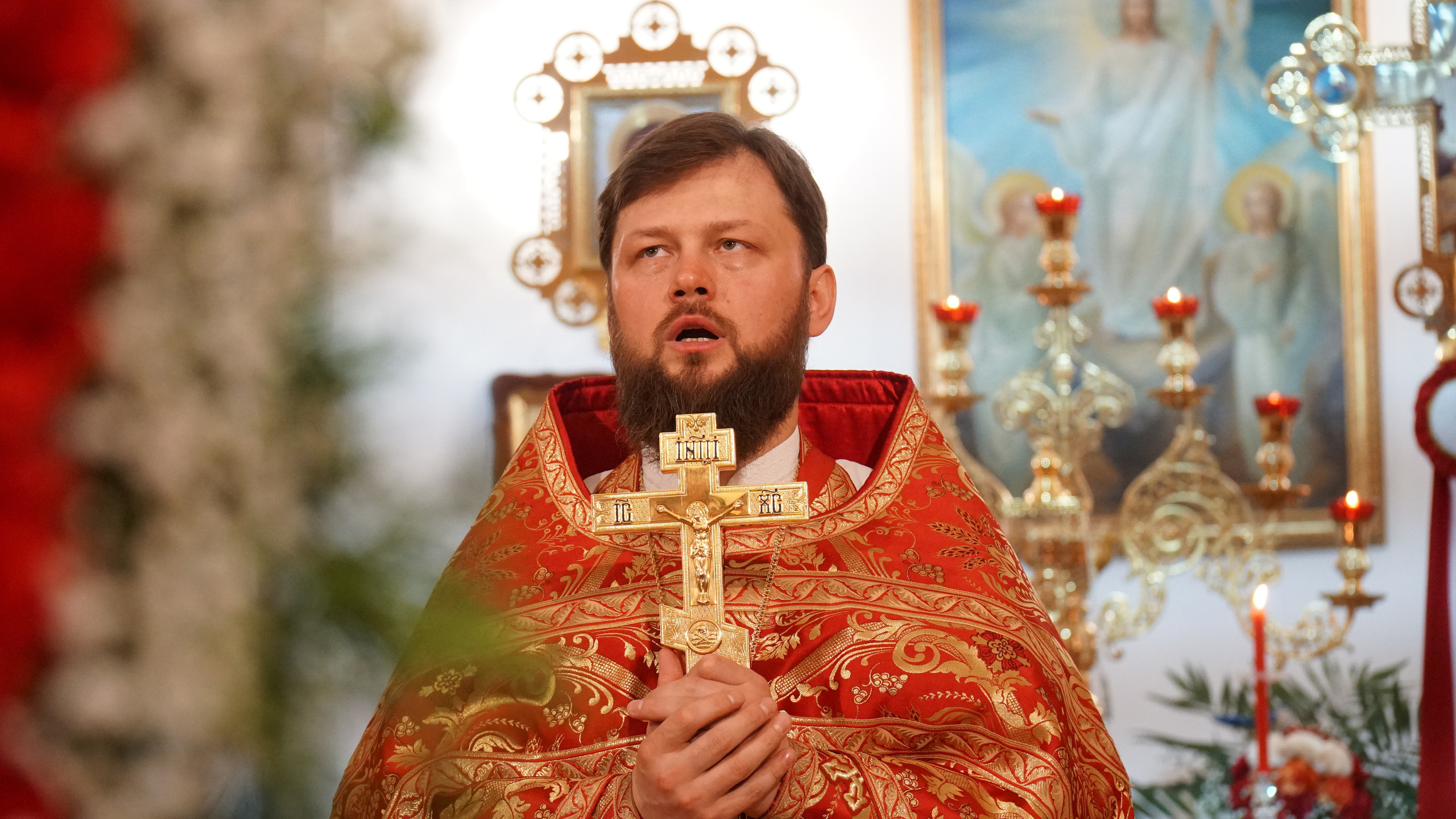 Пасха 2021 в Храме Святого Апостола Андрея Первозвонного (Донецк). Видеооператор Андрей Сапенок