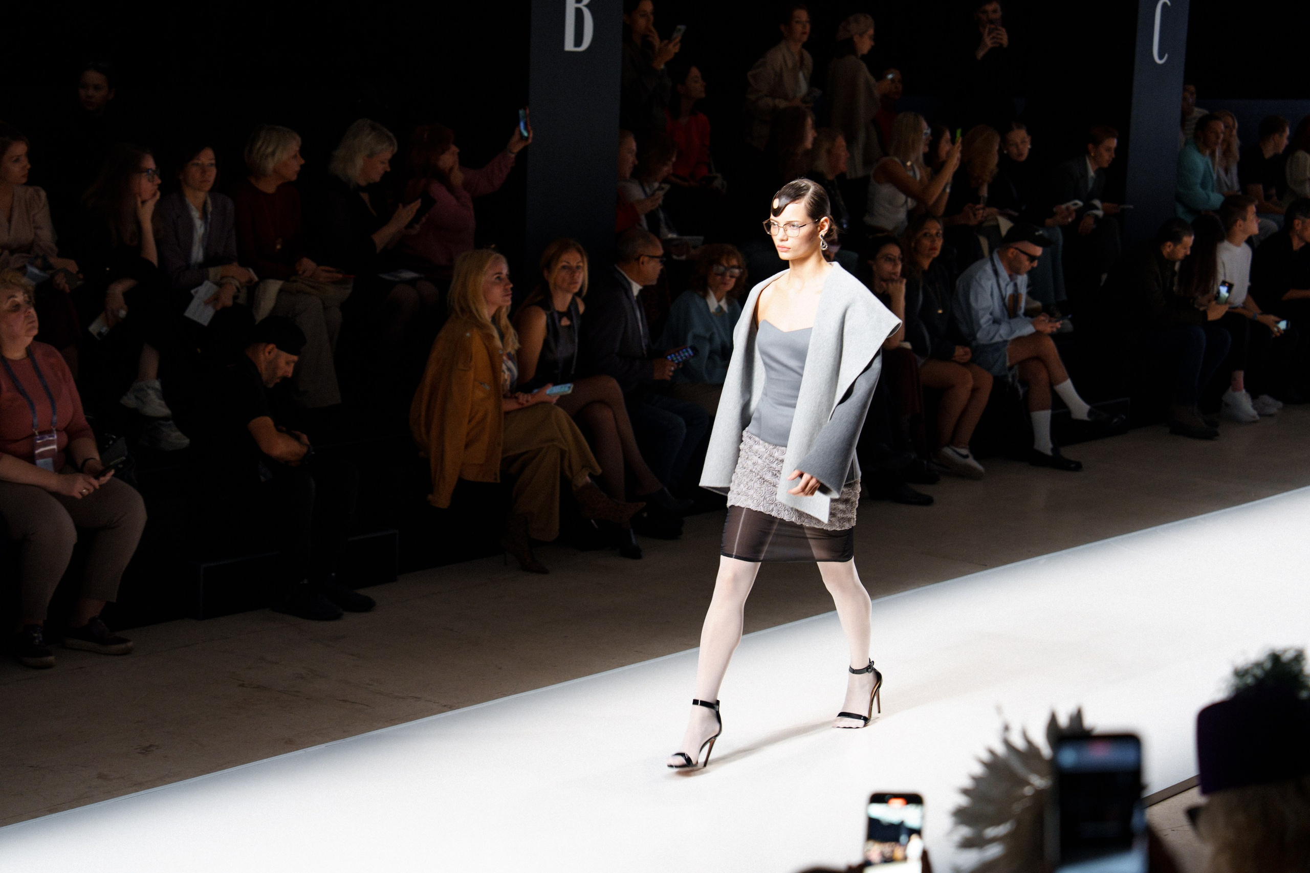 Moscow Fashion Week 2024 осень. Фотограф Николай Прокофьев модельные тесты в Москве