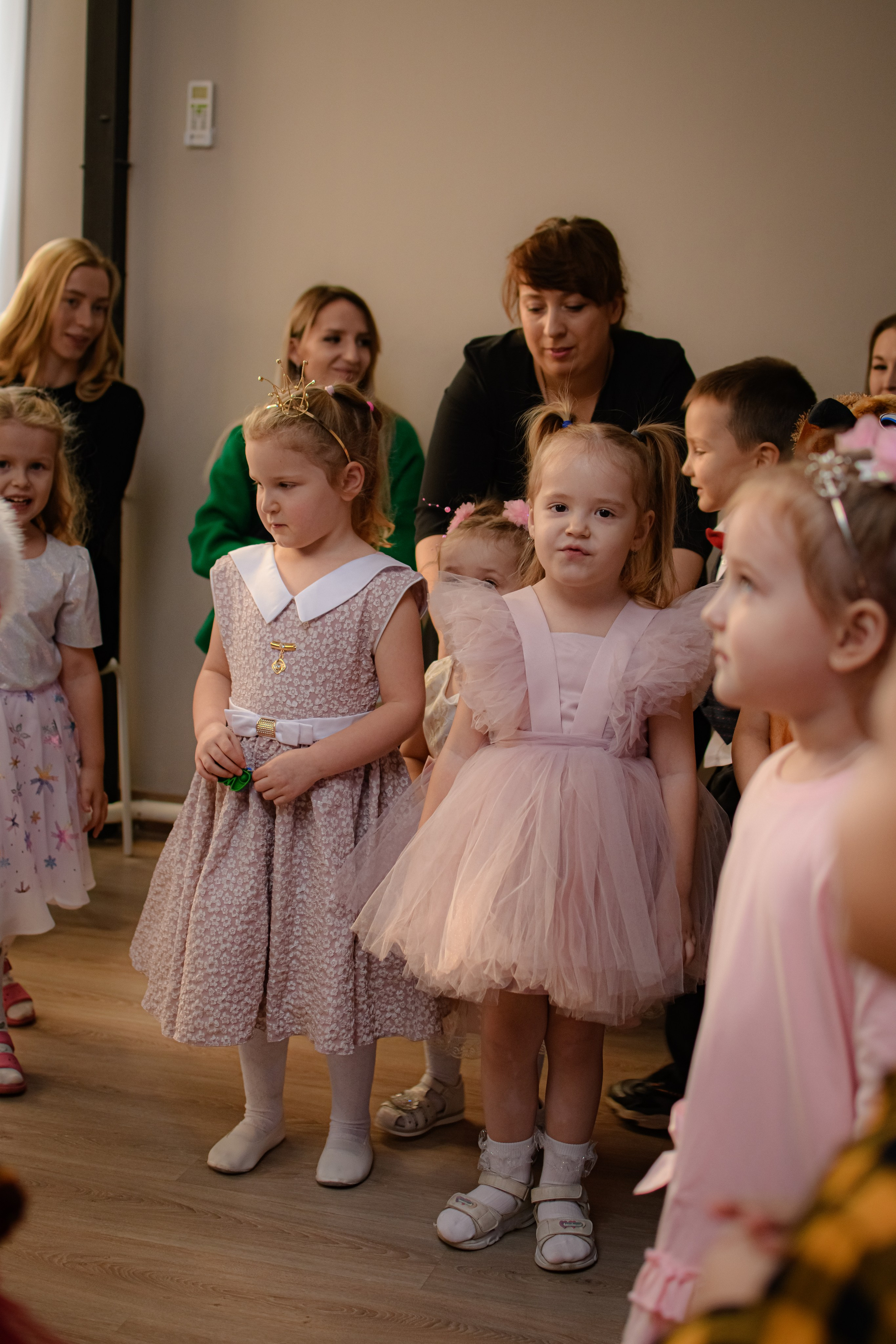 HAPPY NEW YEAR. Photokarish