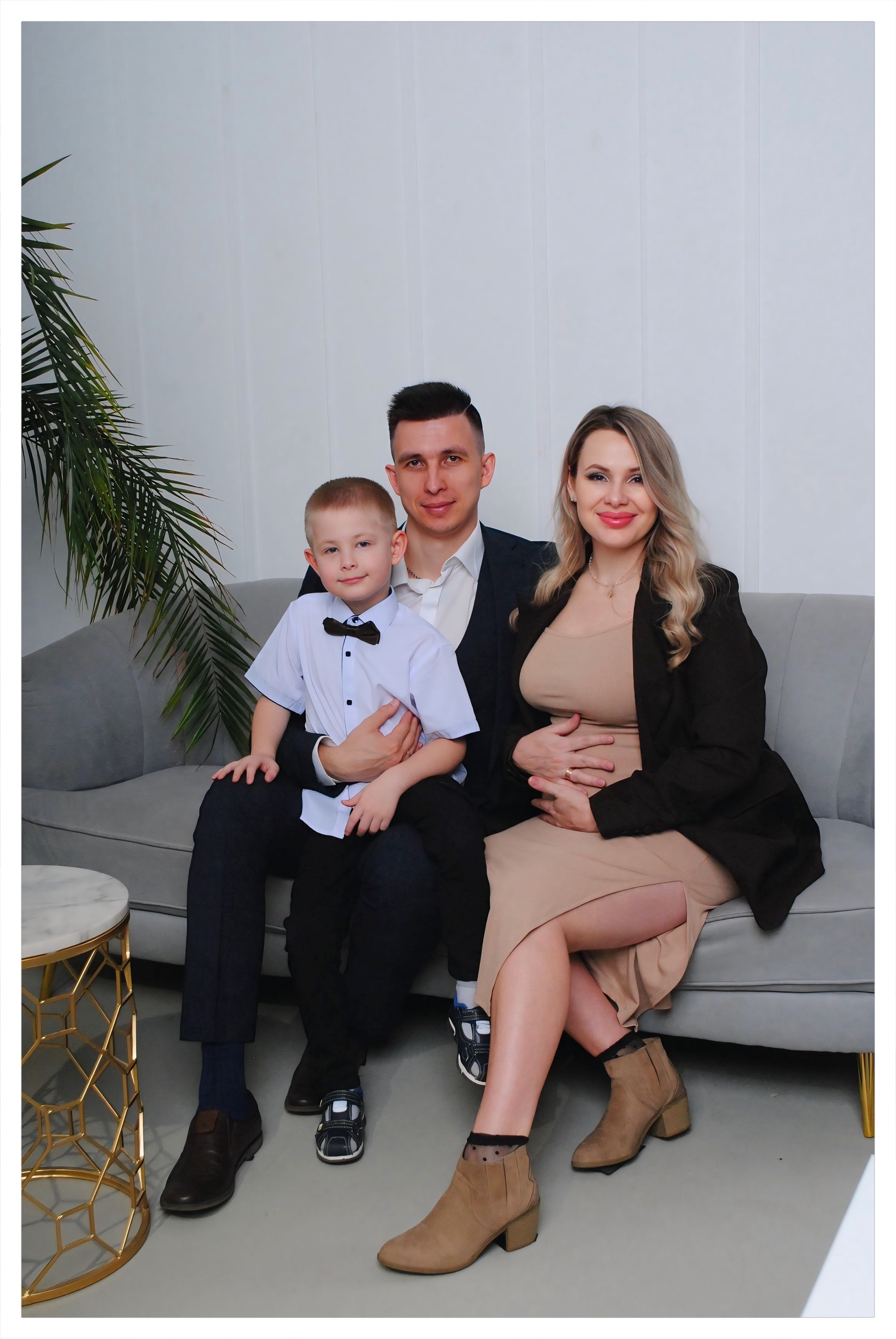 Марина и семья. Фотограф Мария Мусаелян