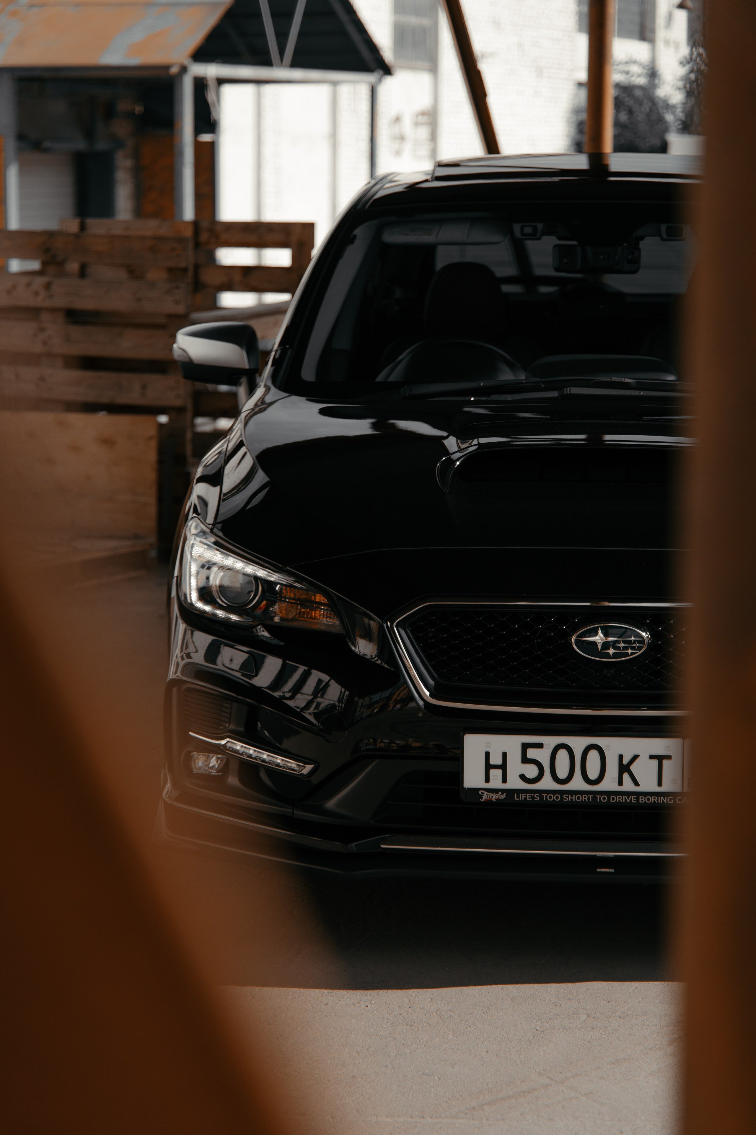 Subaru levorg. DeLorein