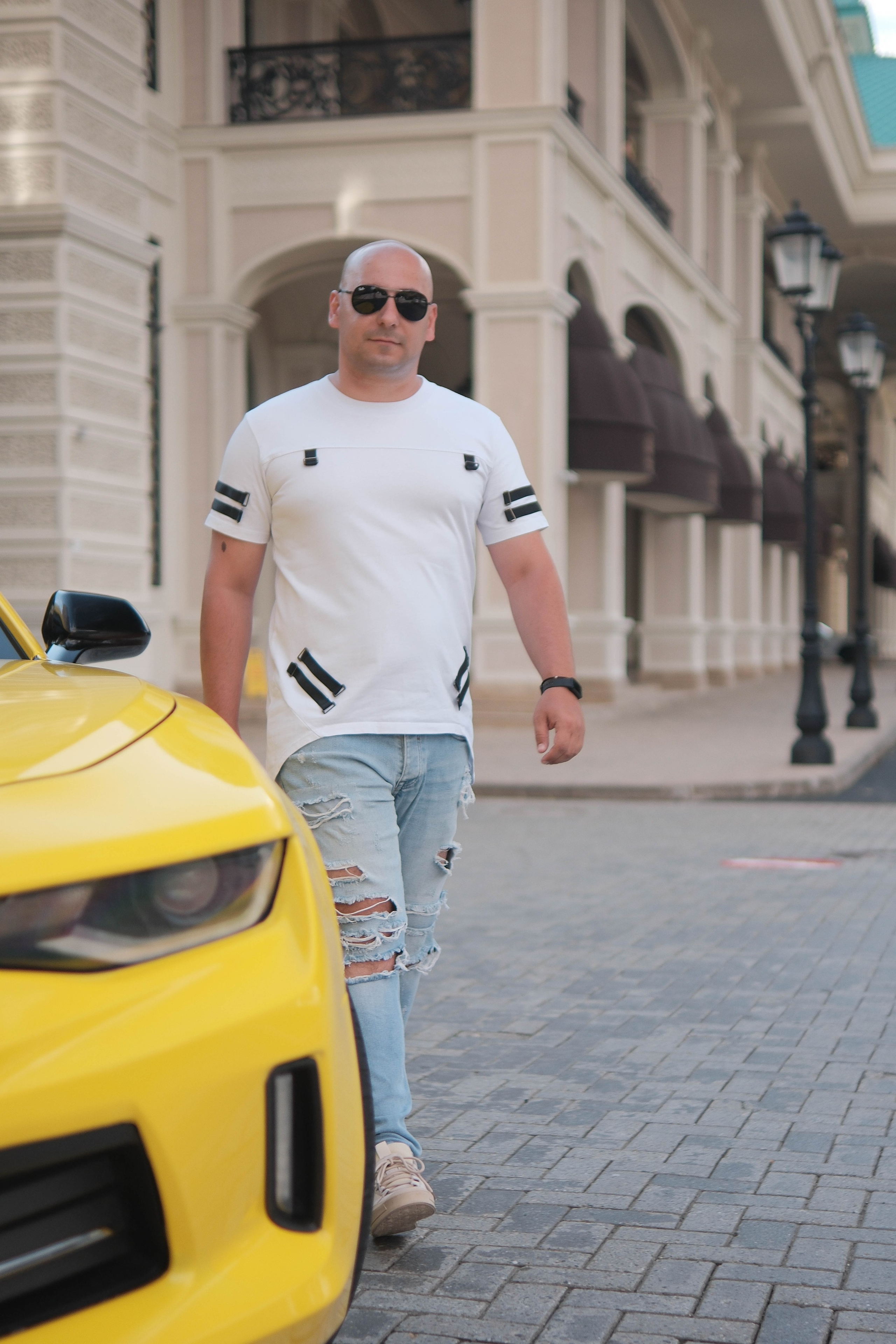 Дмитрий на кабриолете. Фотограф Черненко Дарья