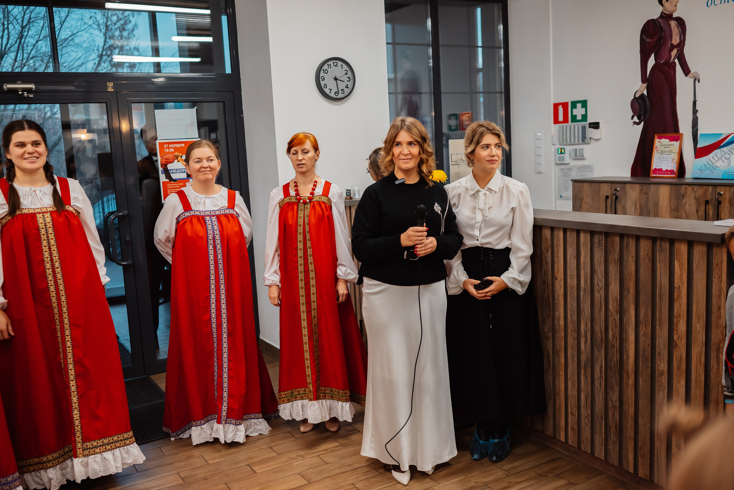 Ярмарка ко дню матери в частной школе К. М. Тенишевой. Фотограф Исламова Лилия, Смоленск