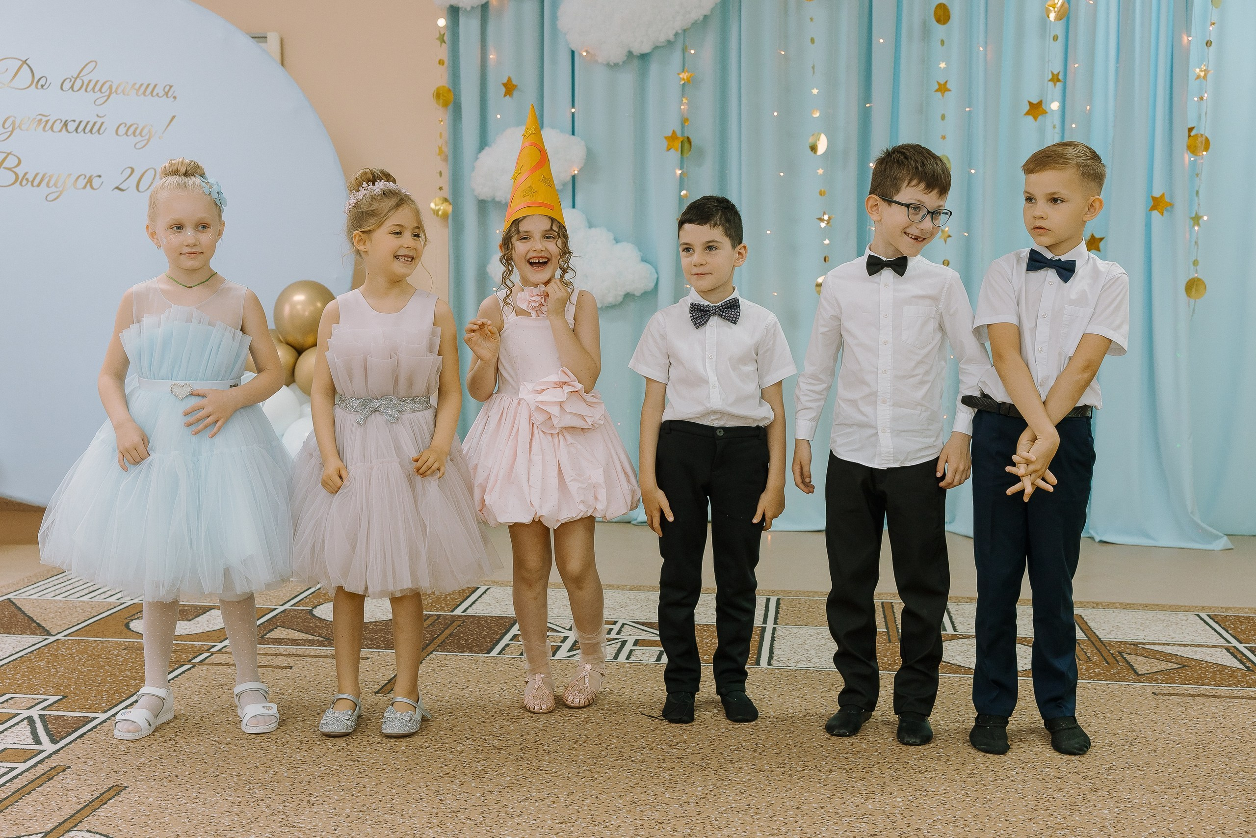 Выпускной в ДС -29. Выпускные альбомы Натальи Бутко: Новороссийск, Анапа, Геленджик